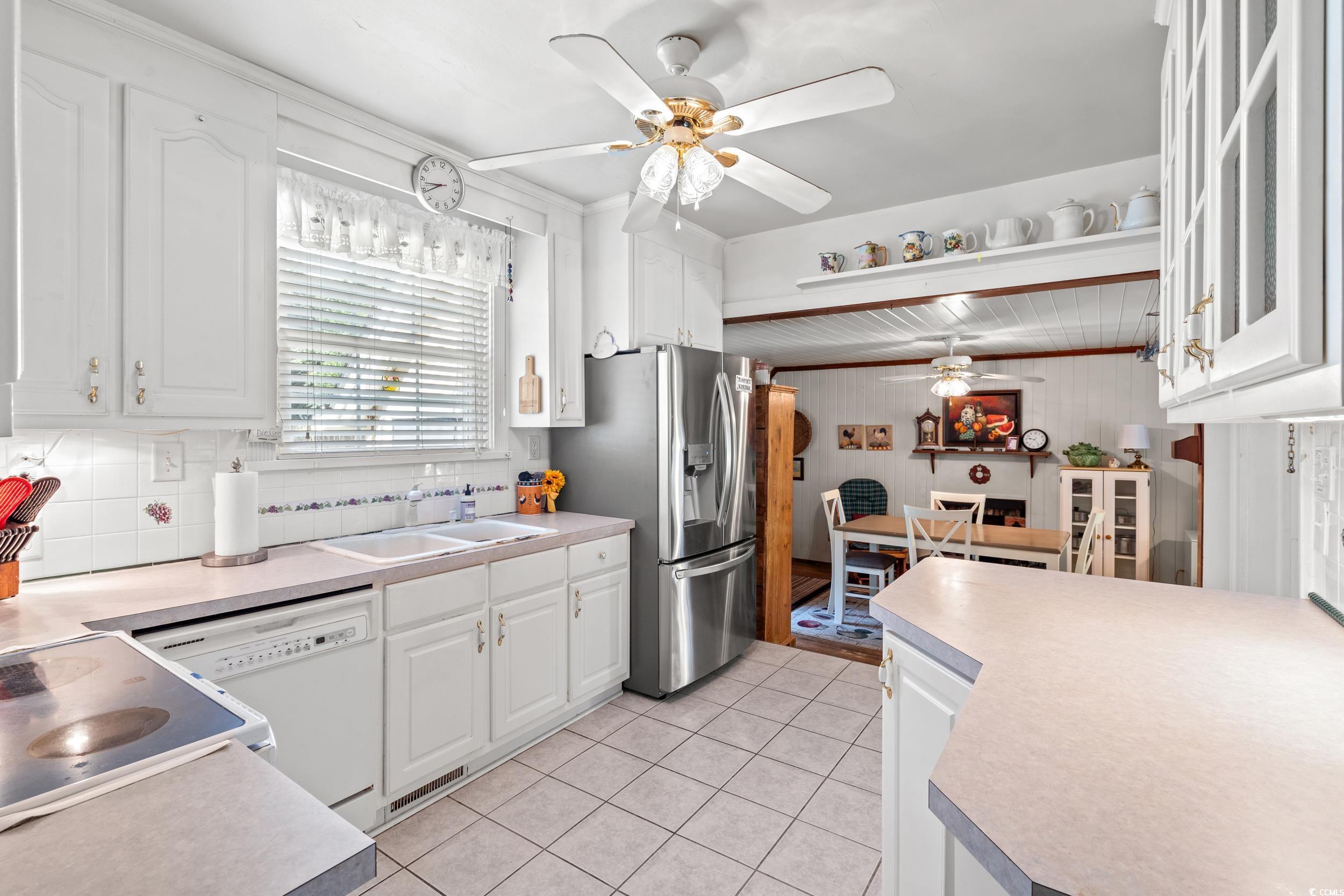 401 Harmon Park Blvd. Property Photo 6