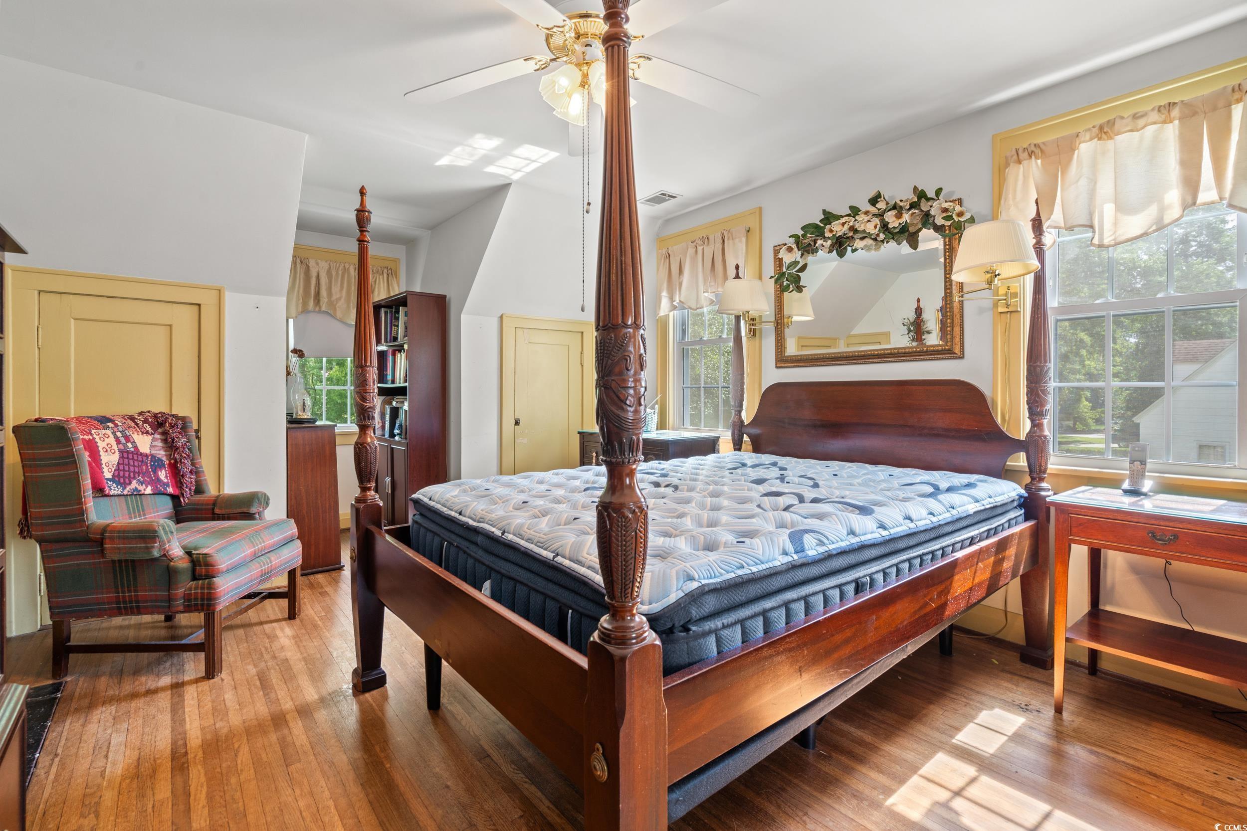 401 Harmon Park Blvd. Property Photo 17