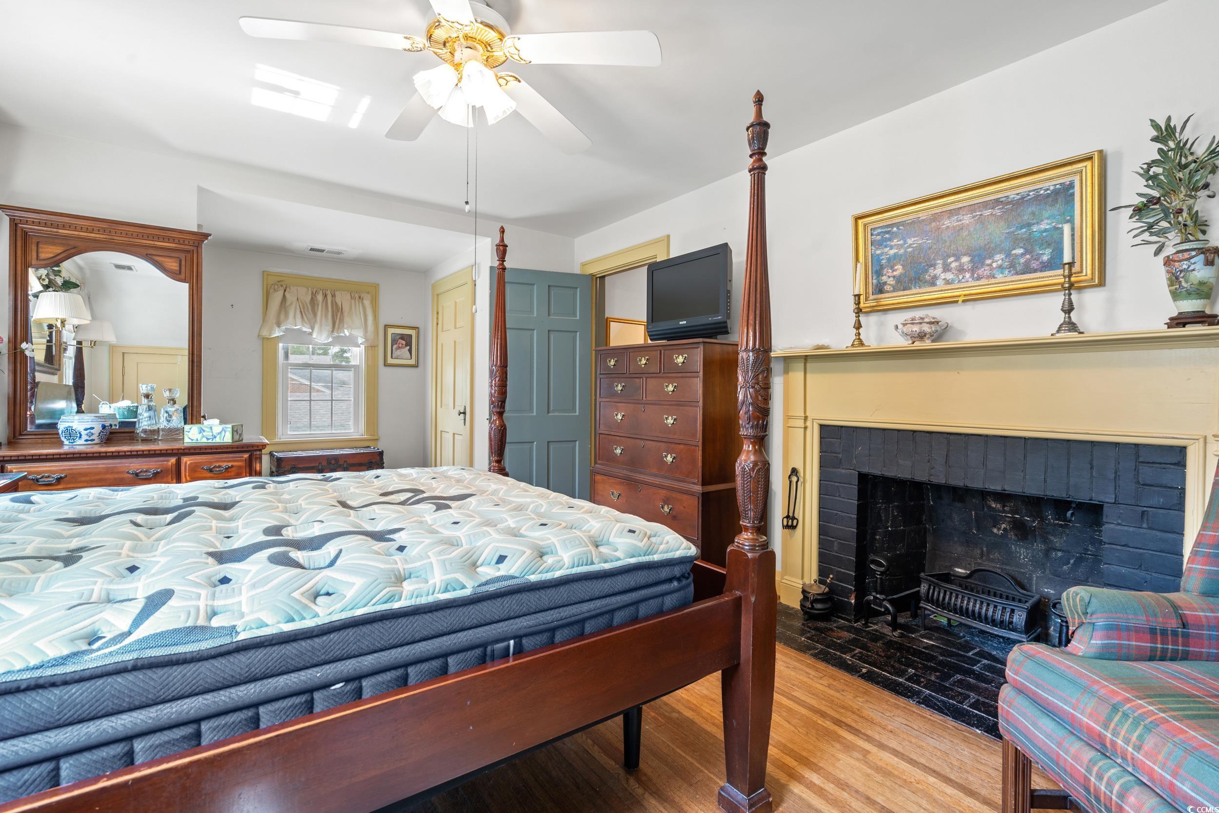 401 Harmon Park Blvd. Property Photo 18