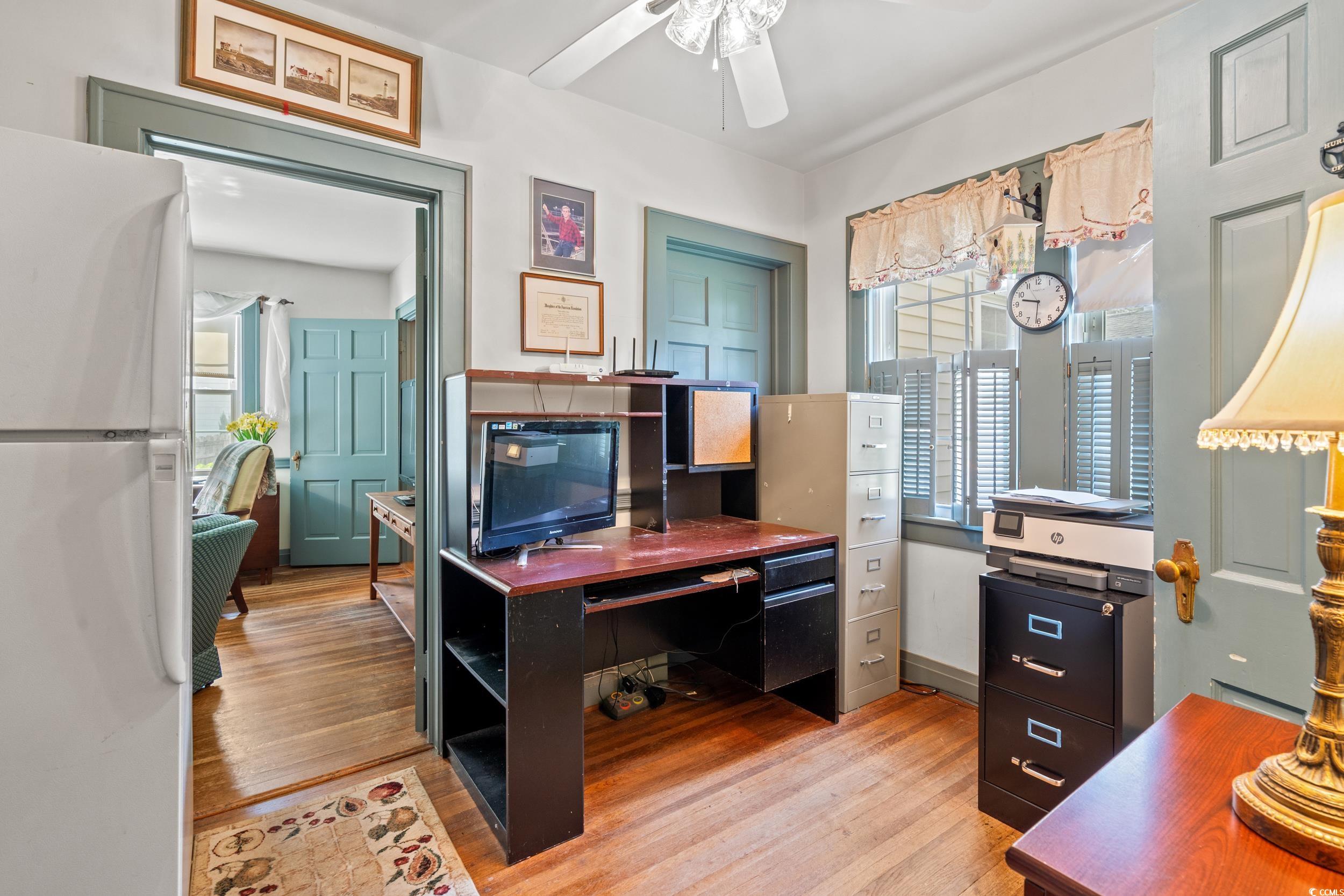 401 Harmon Park Blvd. Property Photo 22