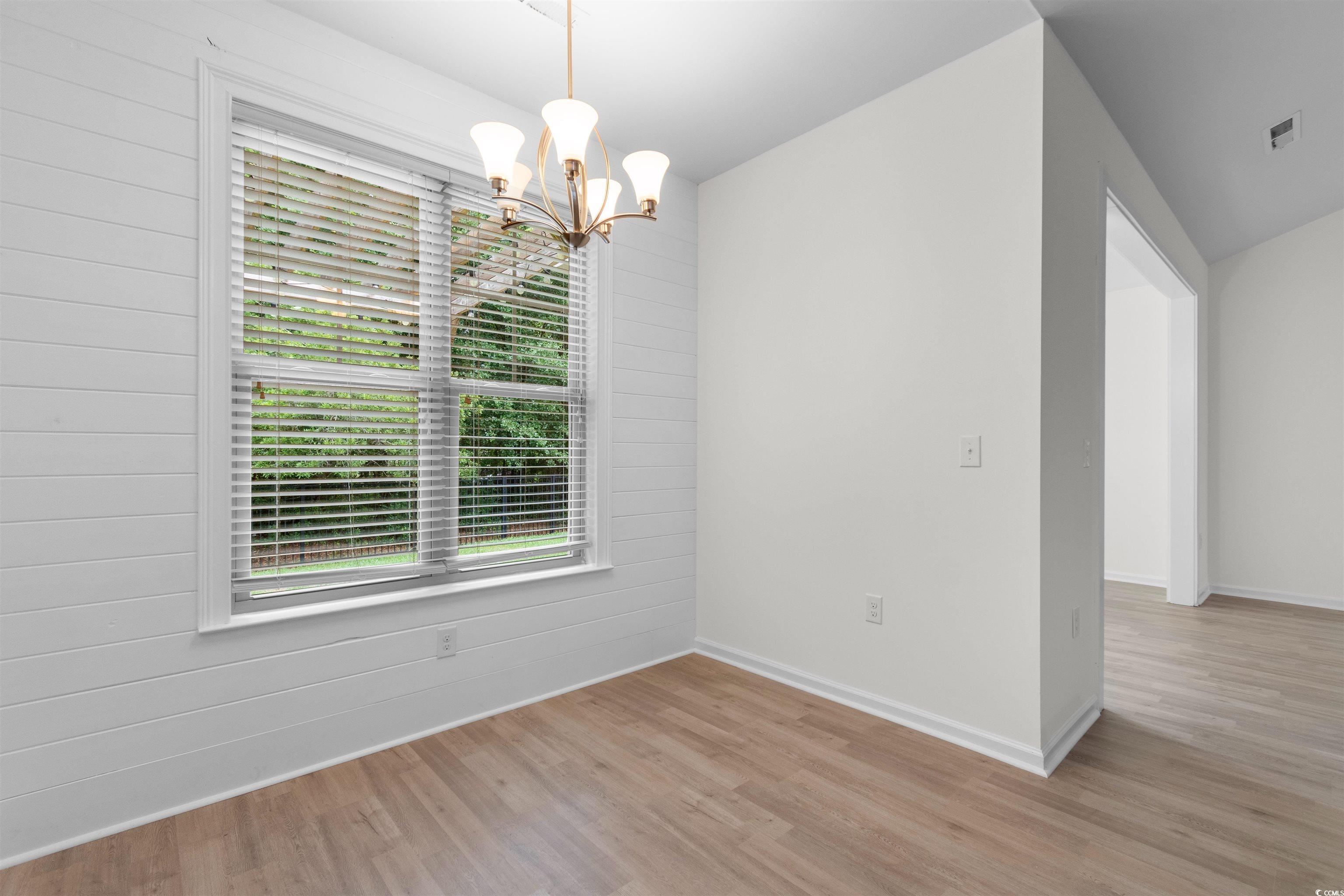 124 Shady Arbor Loop Property Photo 11