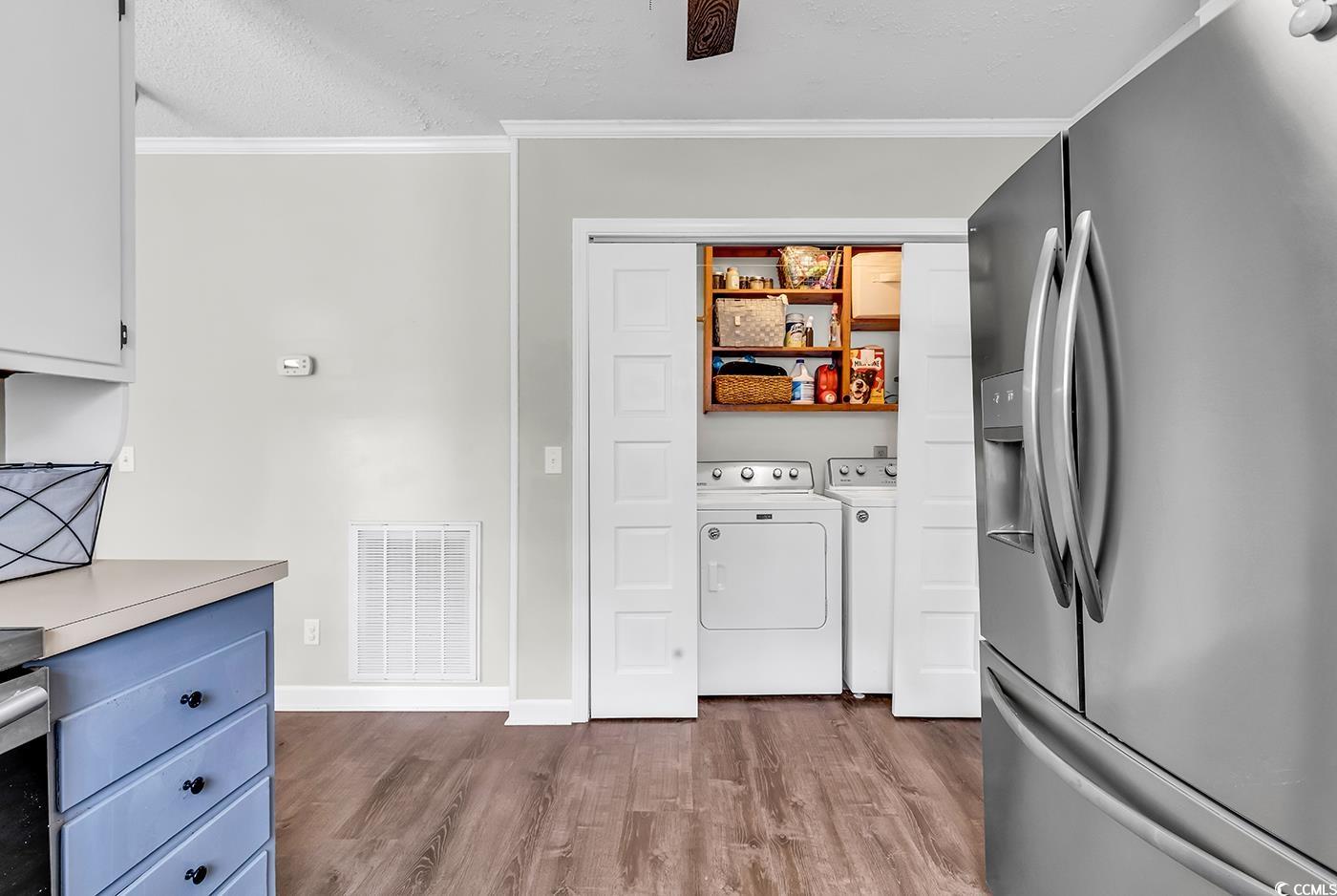 108 Wyandot St Property Photo 8