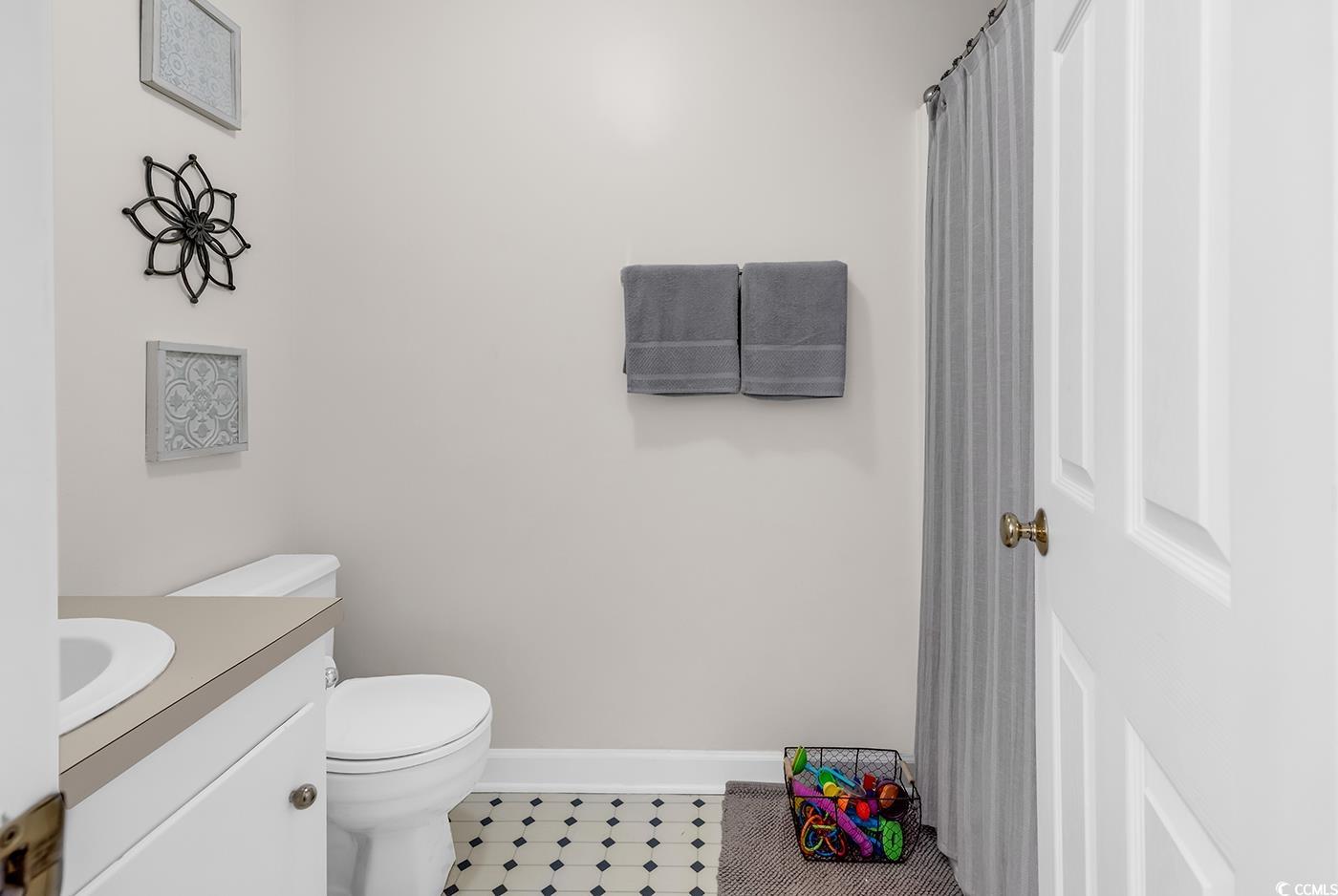 108 Wyandot St Property Photo 27