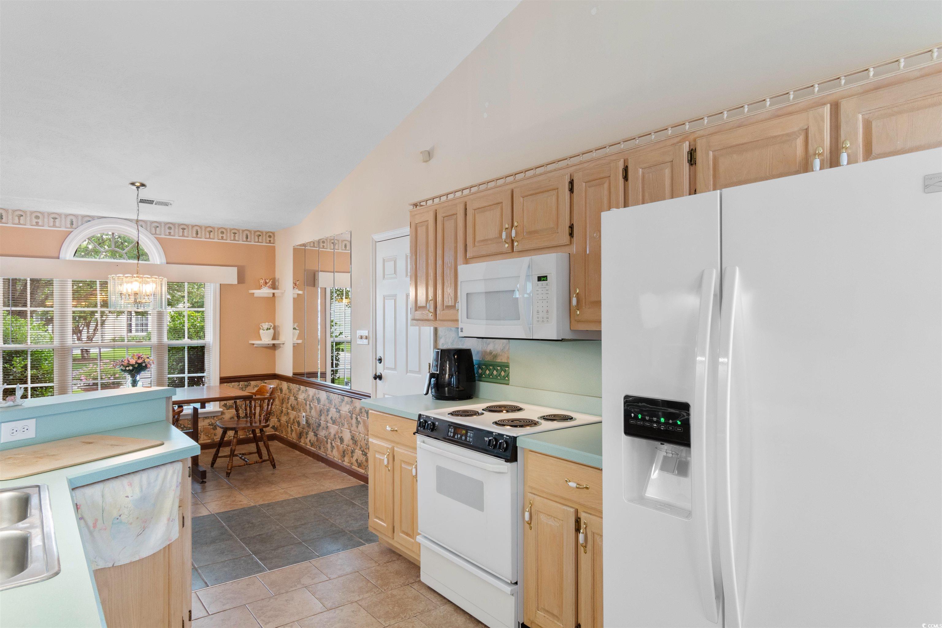 556 Crusade Circle Property Photo 10