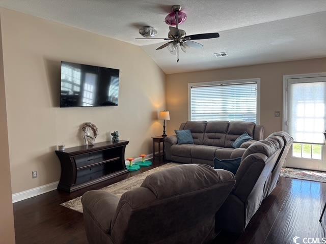 429 Oakham Dr. Property Photo 5