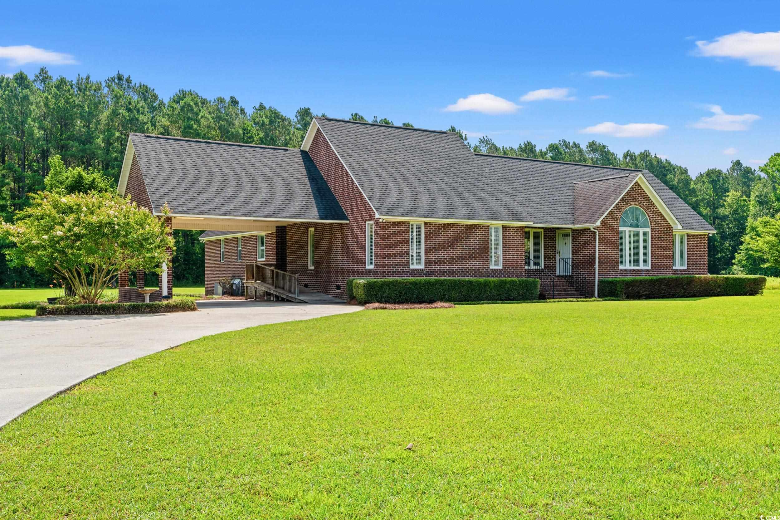 1752 Patriot Ct. Property Photo 1