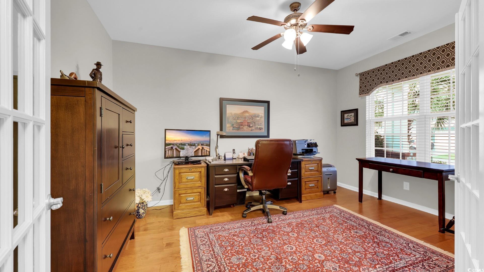 698 Lafayette Park Dr. Property Photo 6