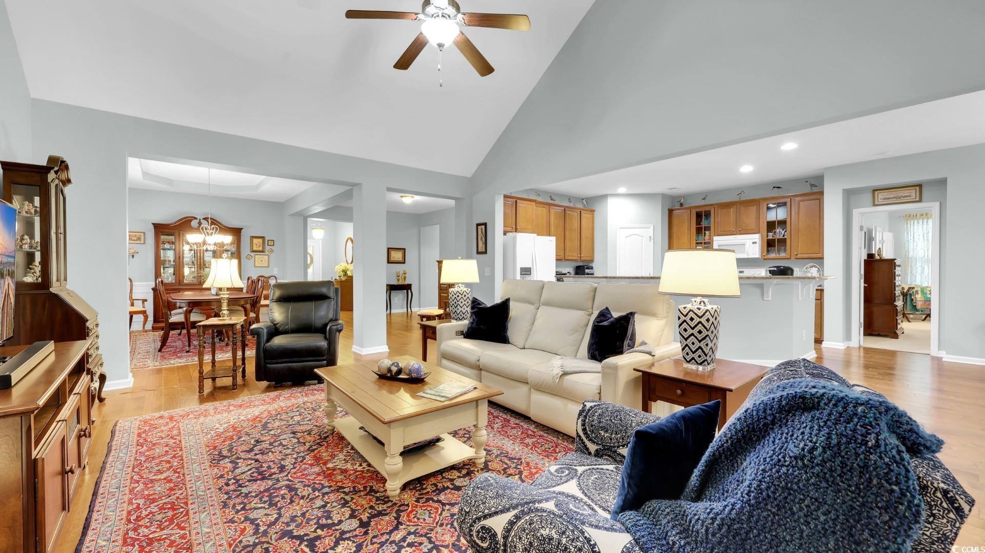 698 Lafayette Park Dr. Property Photo 15