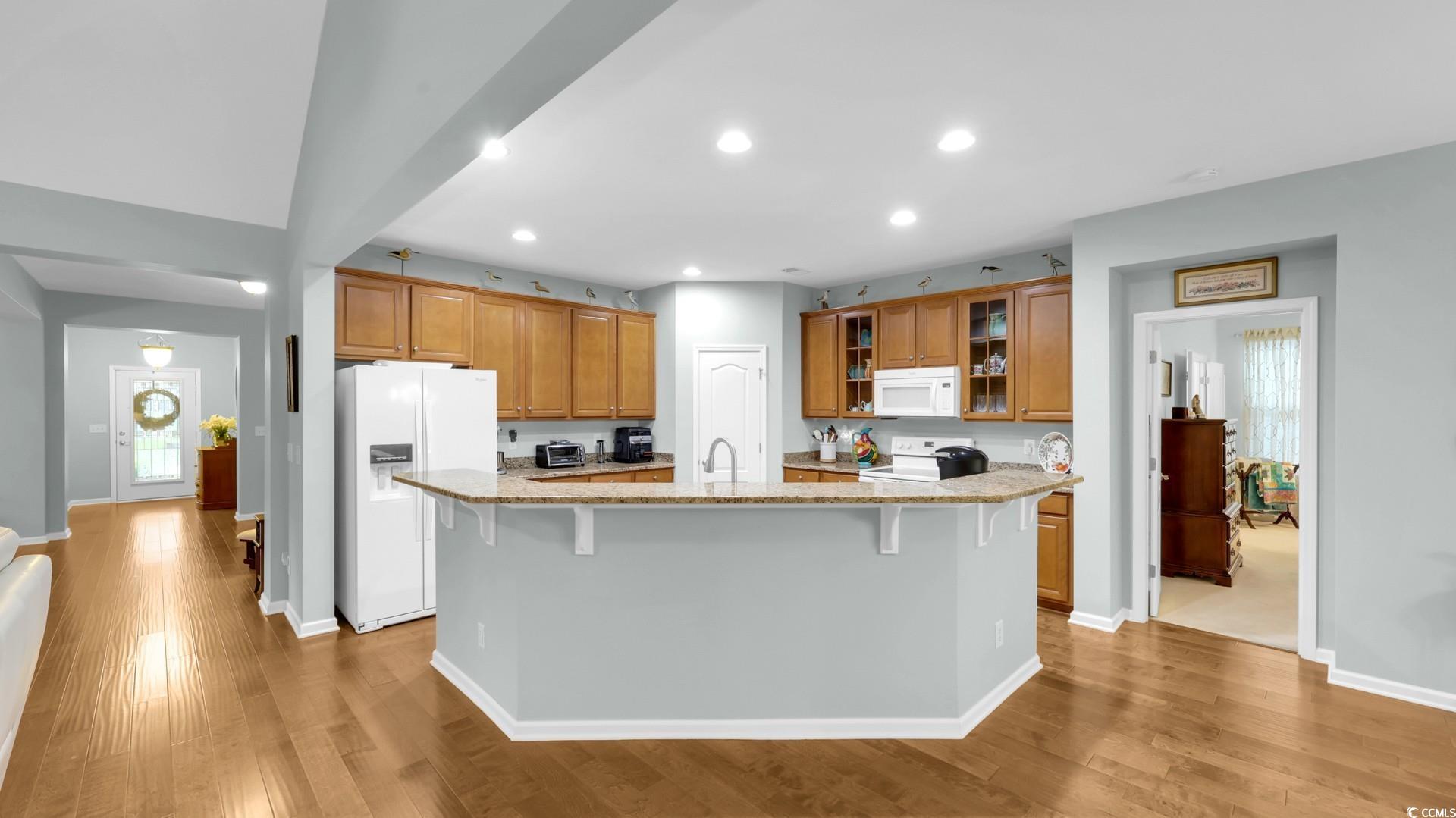 698 Lafayette Park Dr. Property Photo 16