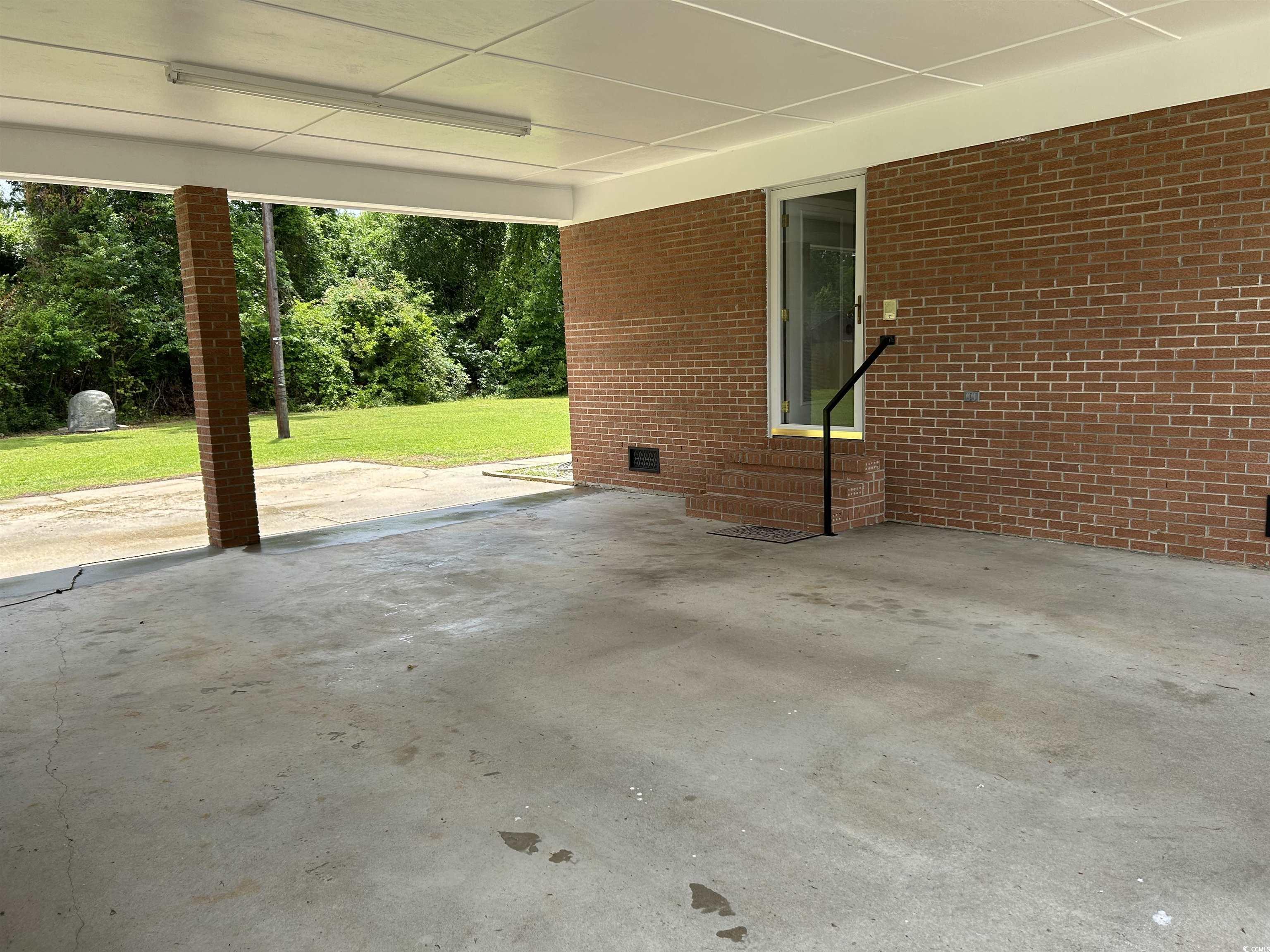 189 Lewis Rd. Property Photo 4