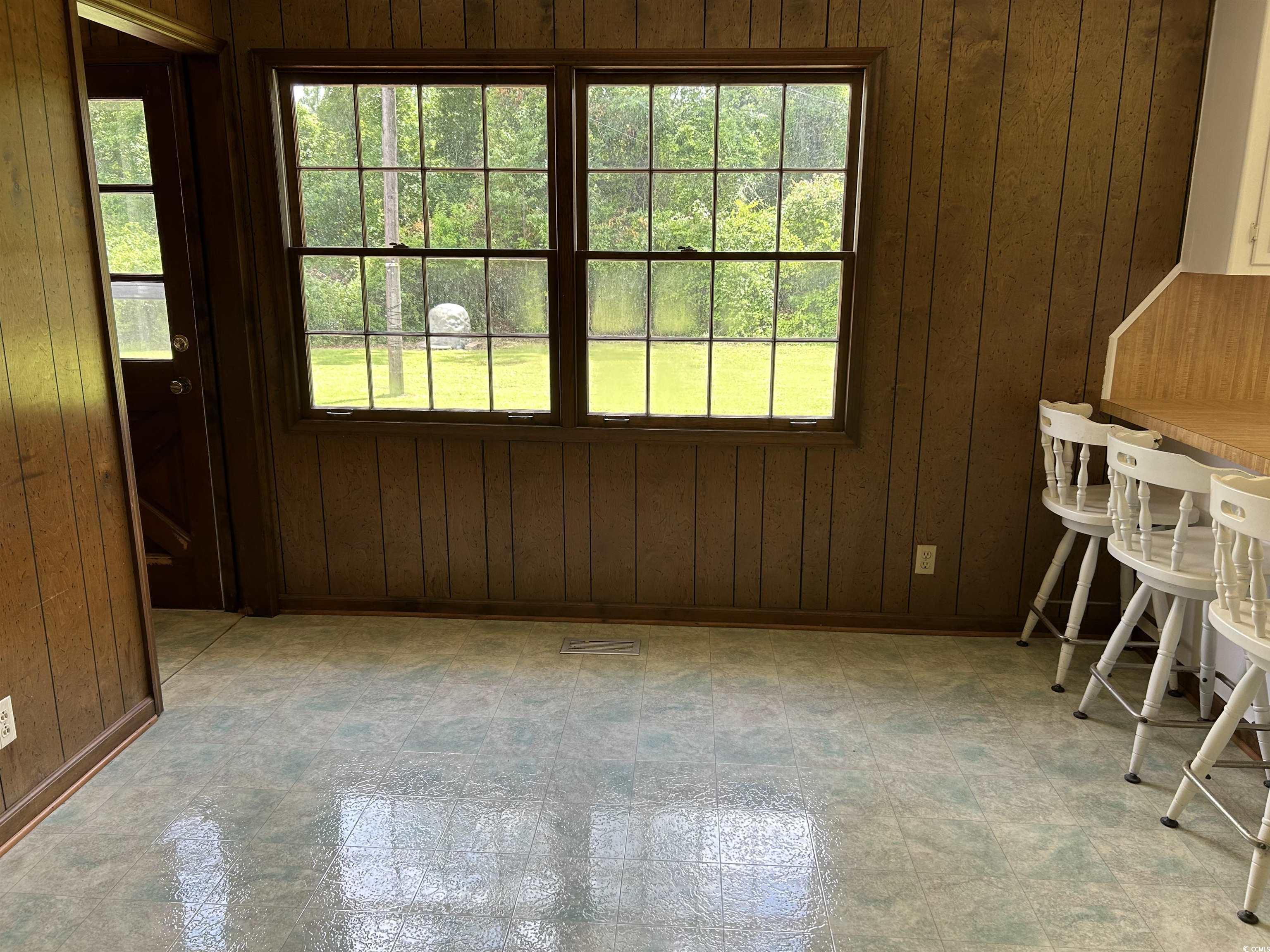 189 Lewis Rd. Property Photo 14