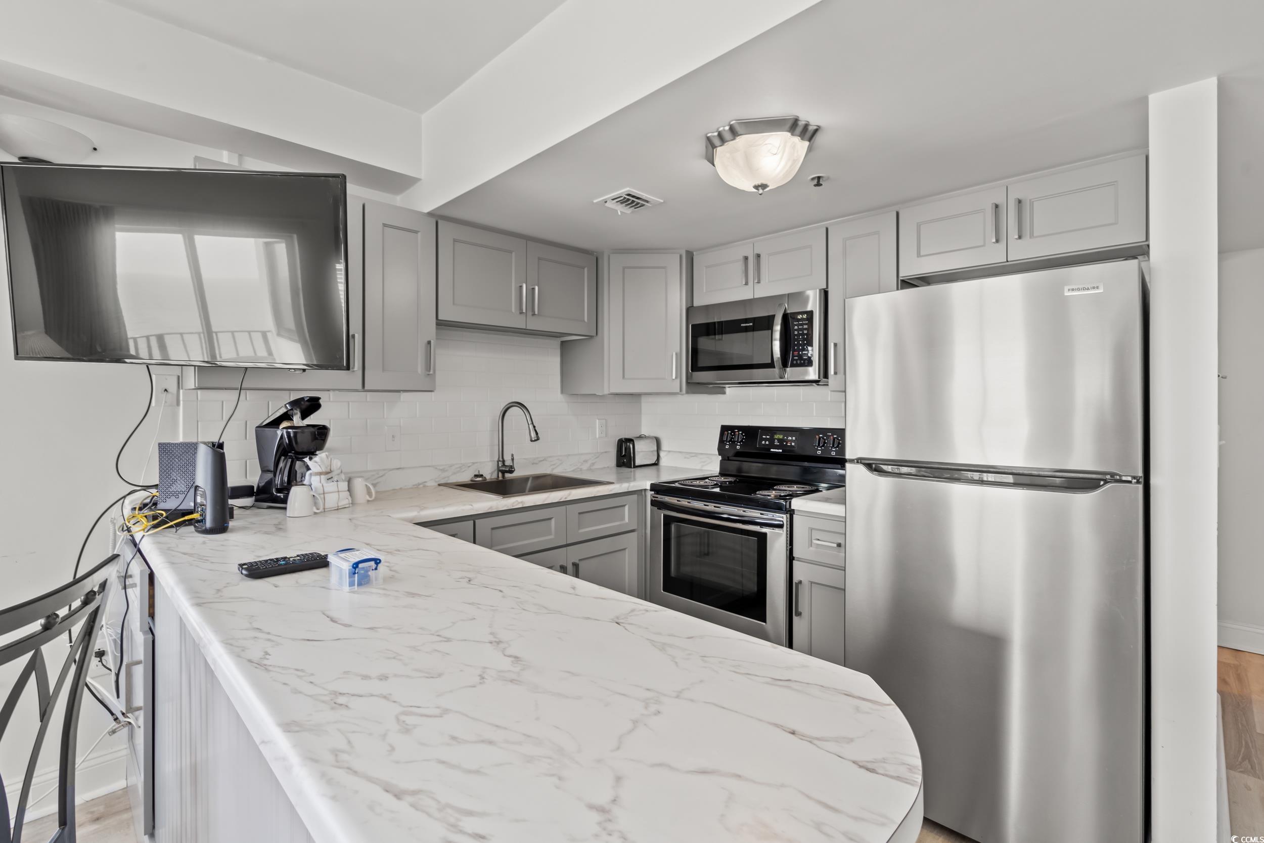 1605 S Ocean Blvd. Property Photo 7