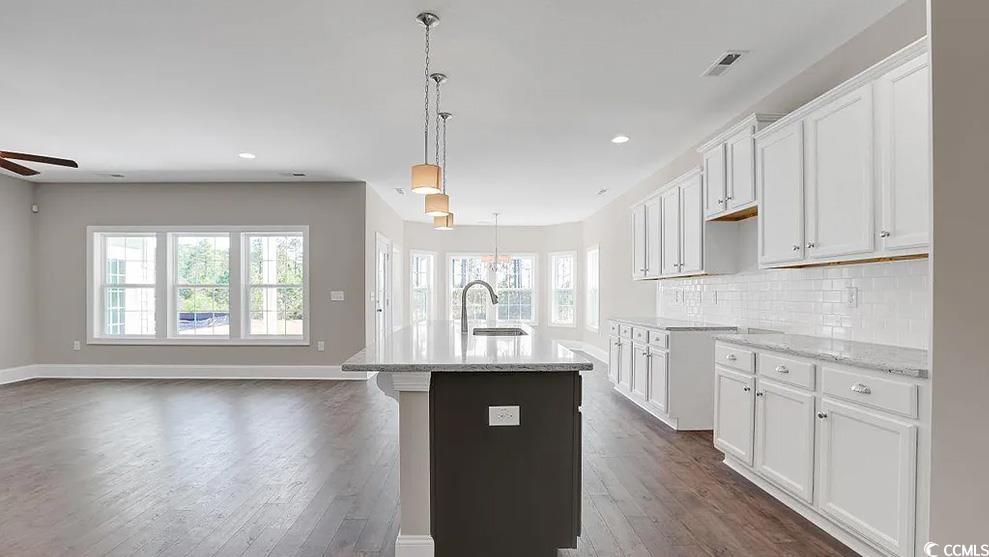 872 Fowler Rd. Property Photo 6