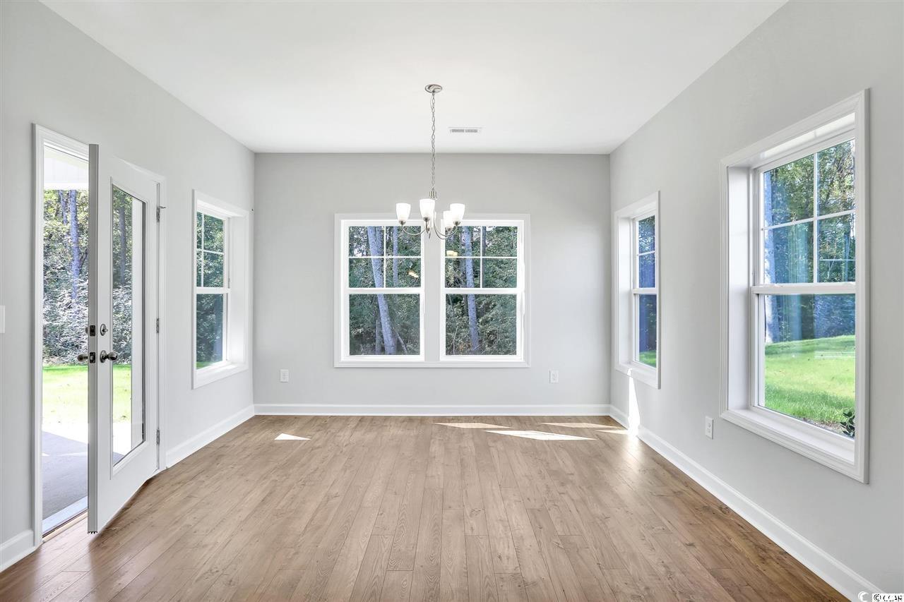 872 Fowler Rd. Property Photo 9