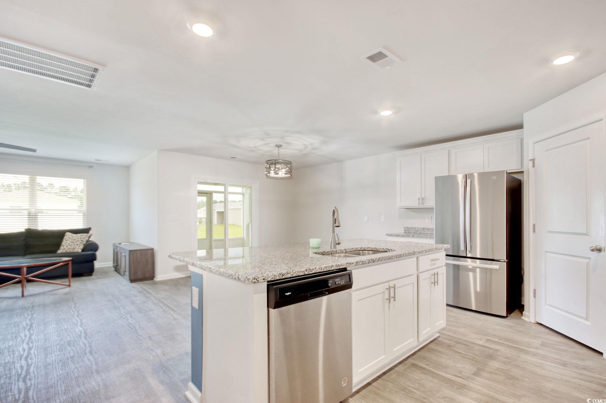 211 Seasons Trace Loop Property Photo 9