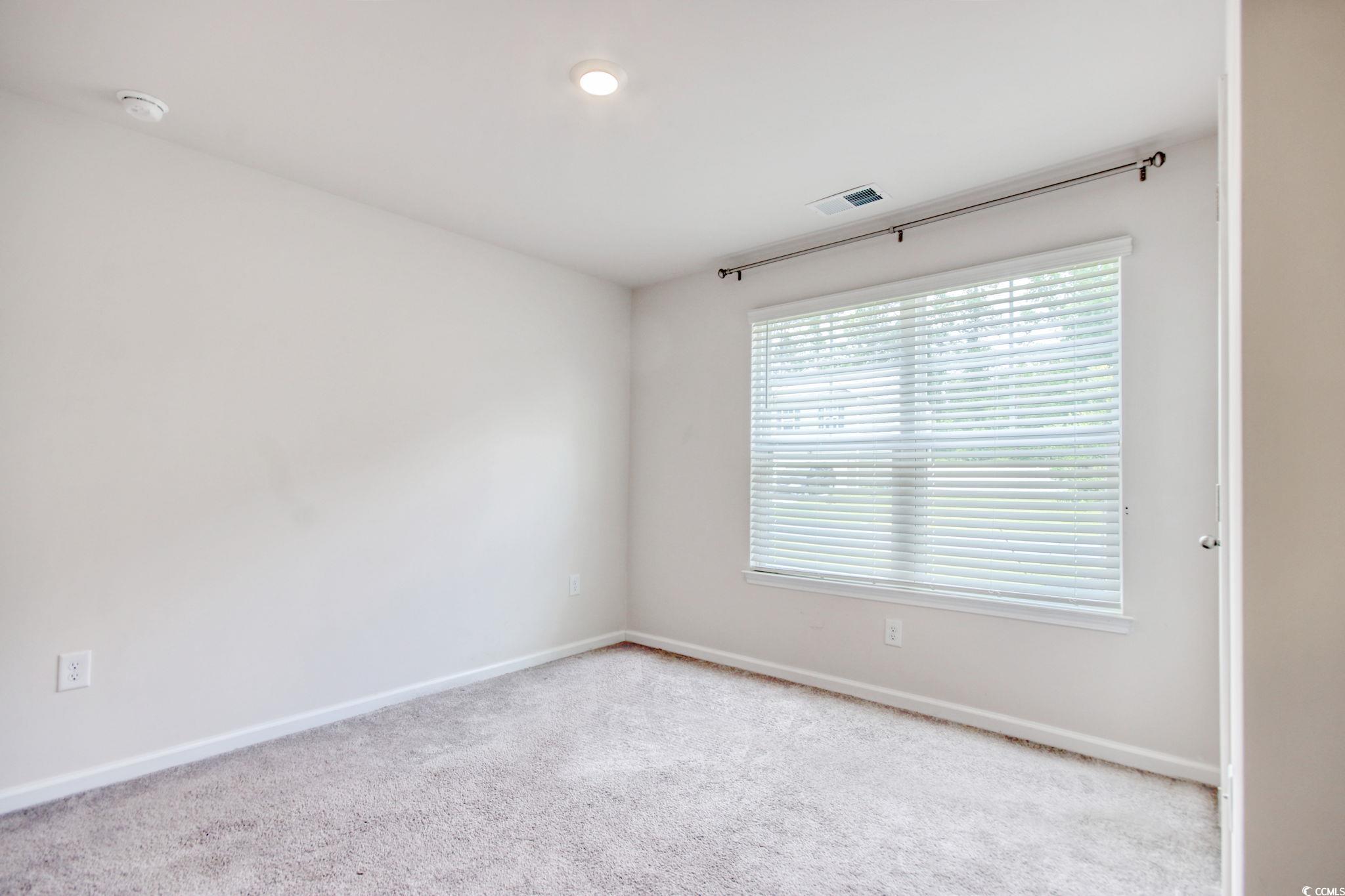 211 Seasons Trace Loop Property Photo 26