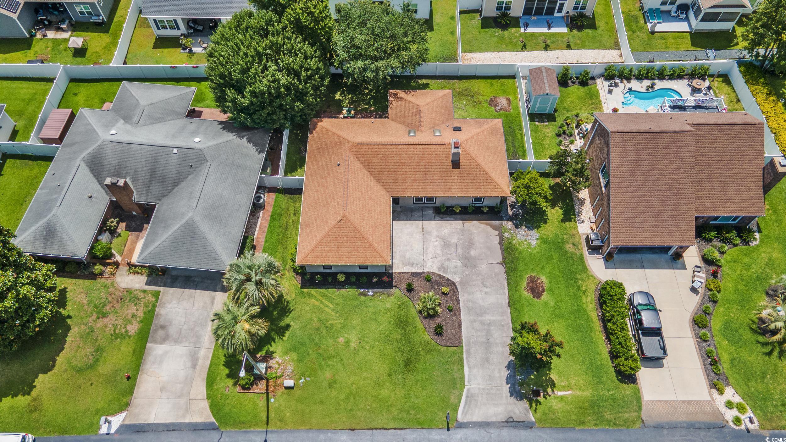 1008 Plantation Dr. Property Photo 5