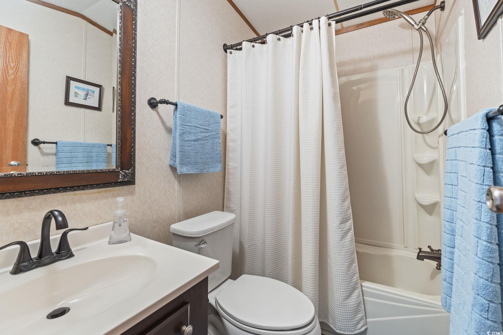 916 Periwinkle Pl. Property Photo 29
