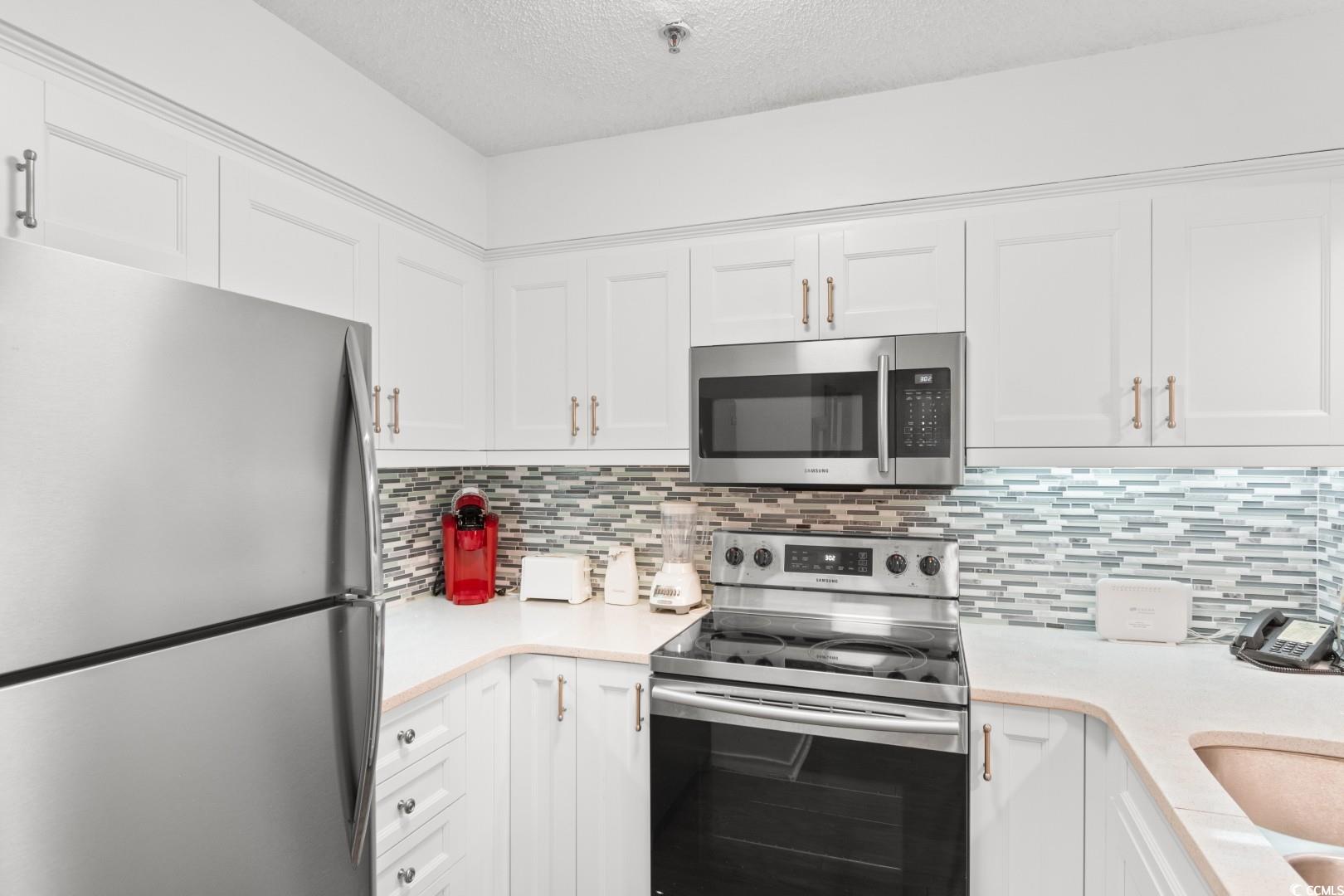 180 Rothbury Circle Property Photo 6