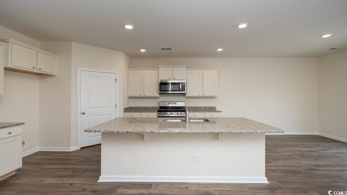 3557 Ashridge Way Property Photo 7