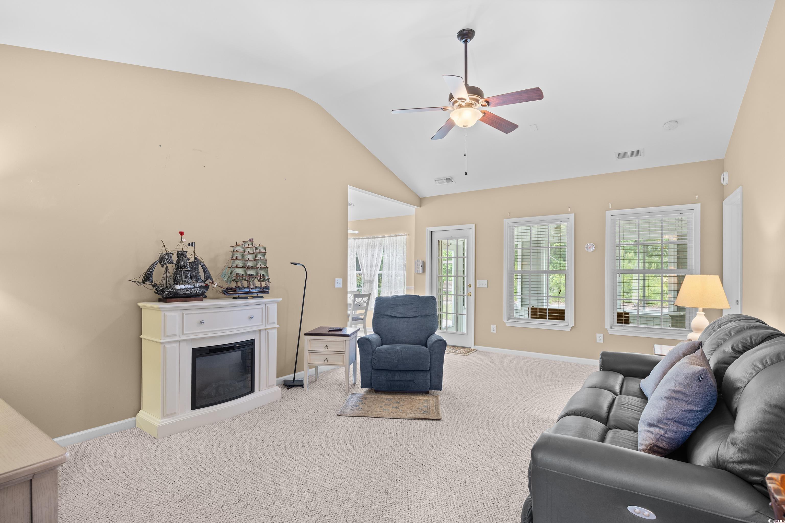 4554 Fringetree Dr. Property Photo 4