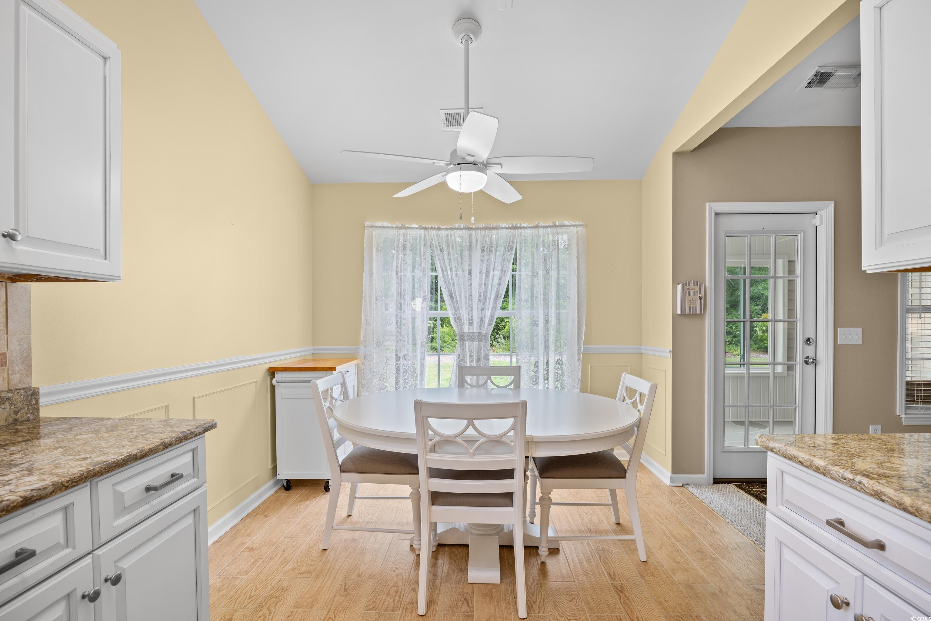 4554 Fringetree Dr. Property Photo 10