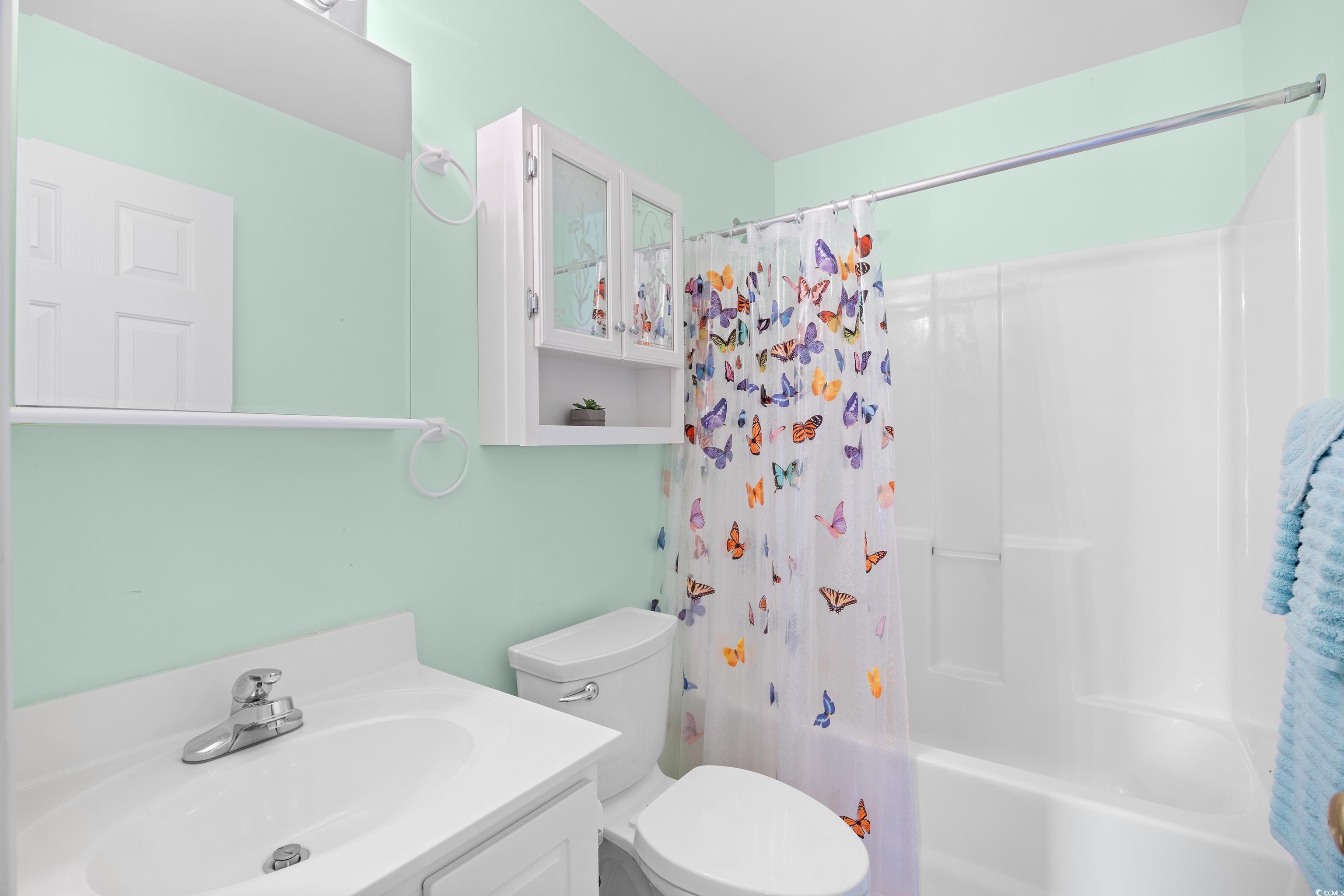 4554 Fringetree Dr. Property Photo 28