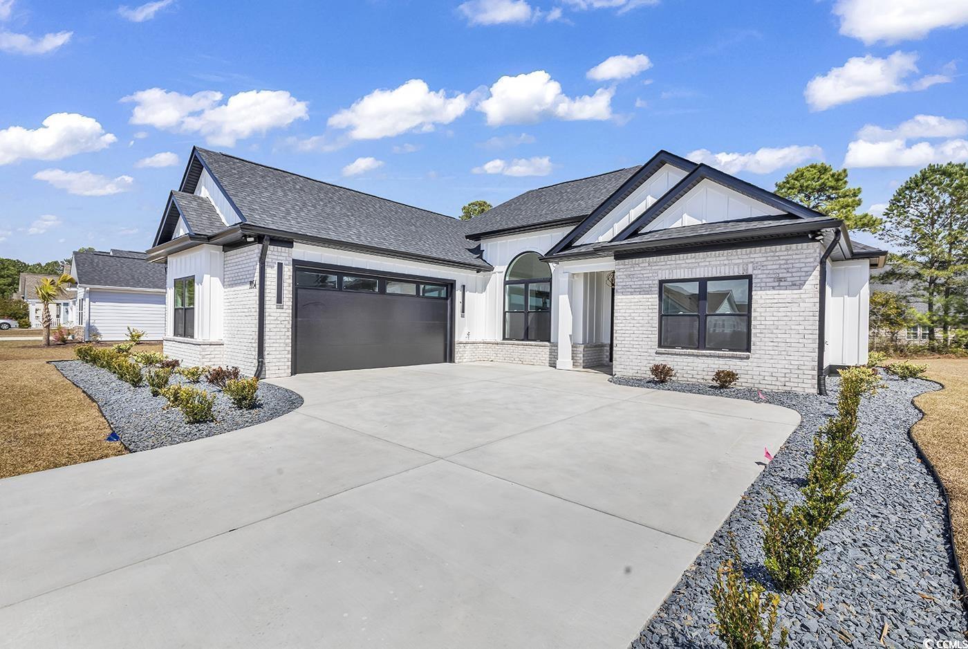 729 Jade Dr. Property Photo 1