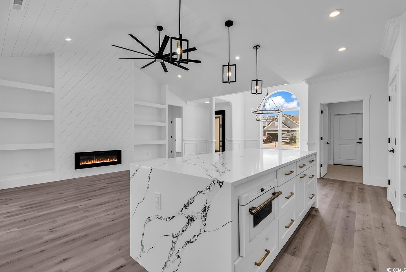 729 Jade Dr. Property Photo 14