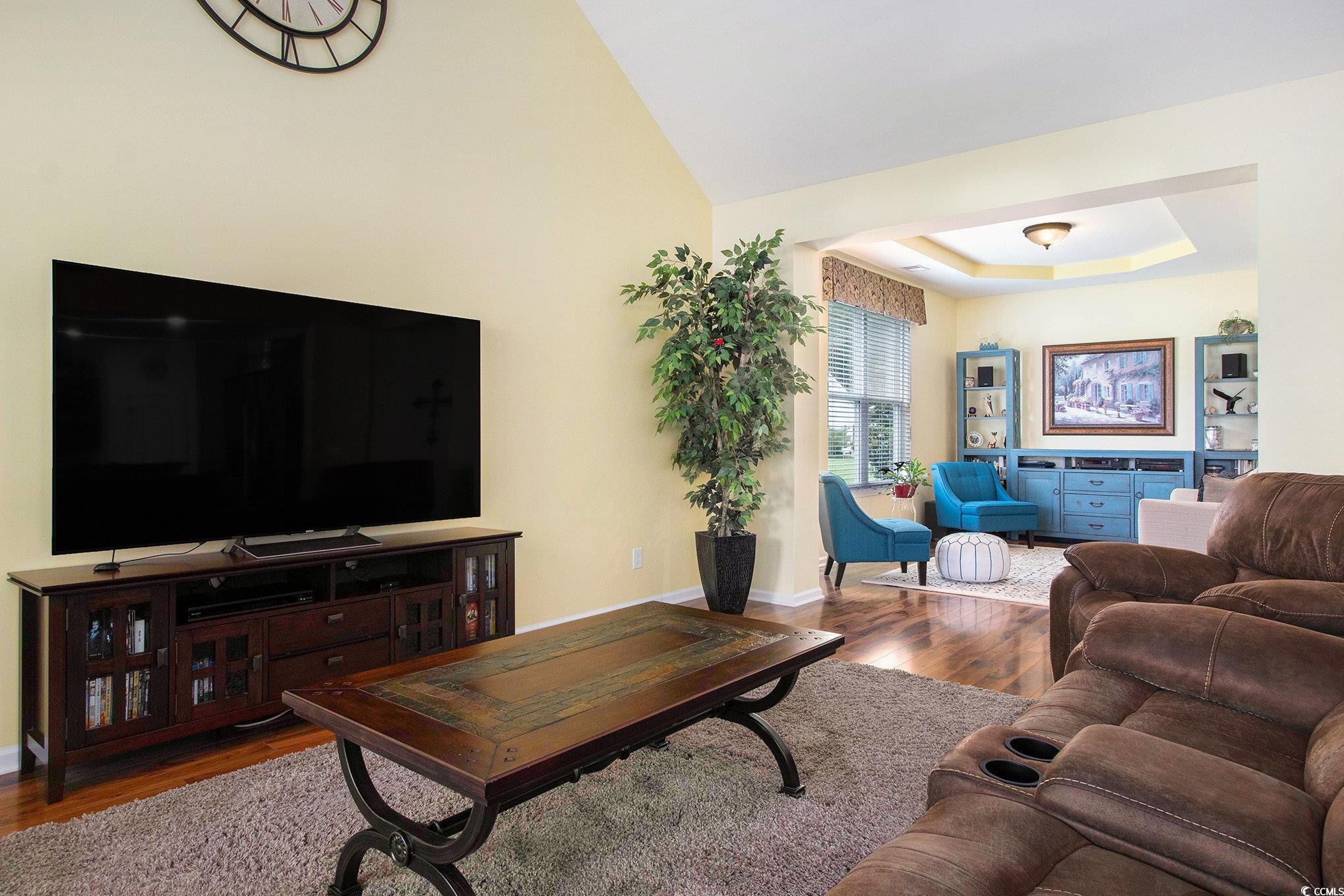 632 Lafayette Park Dr. Property Photo 8