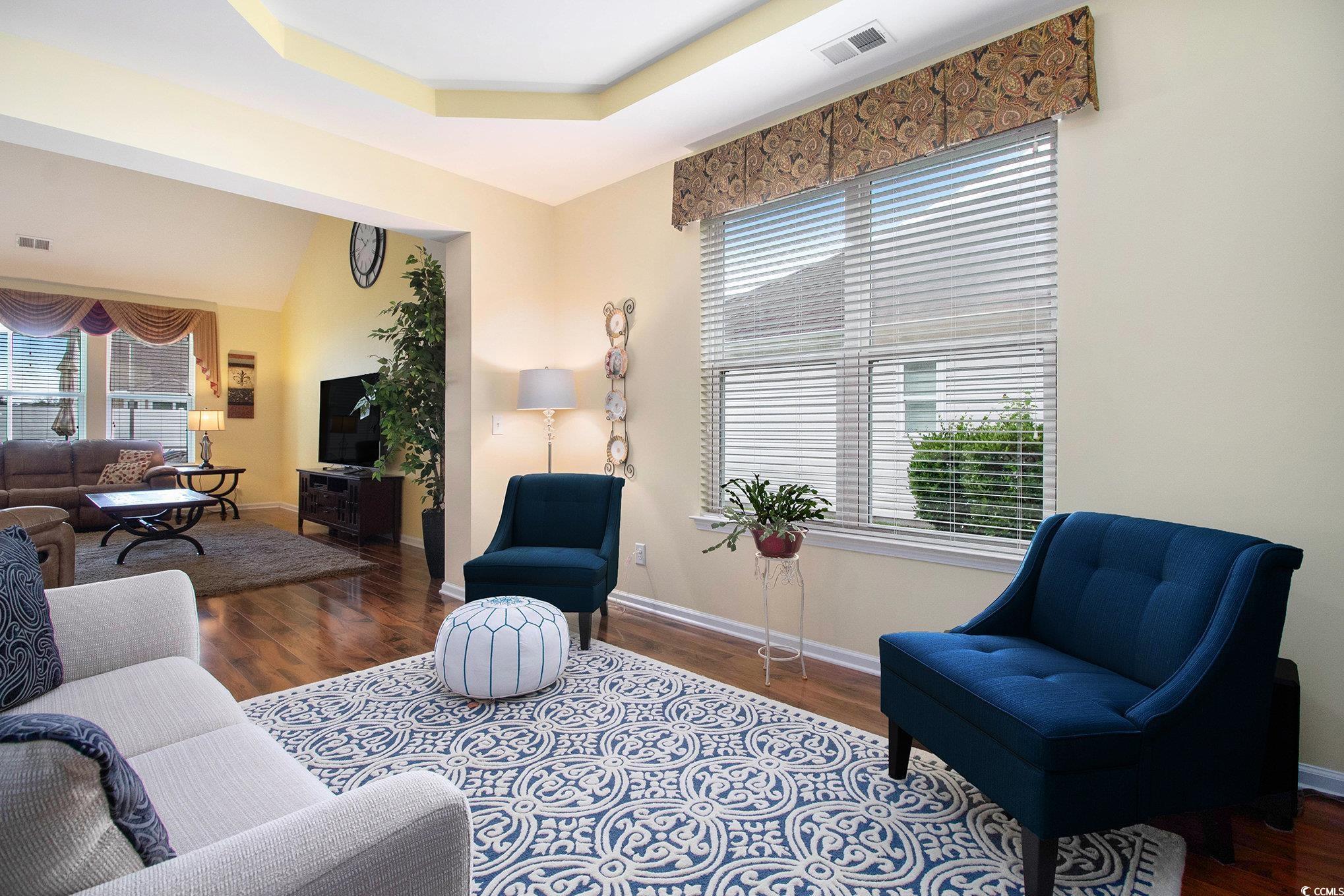 632 Lafayette Park Dr. Property Photo 12