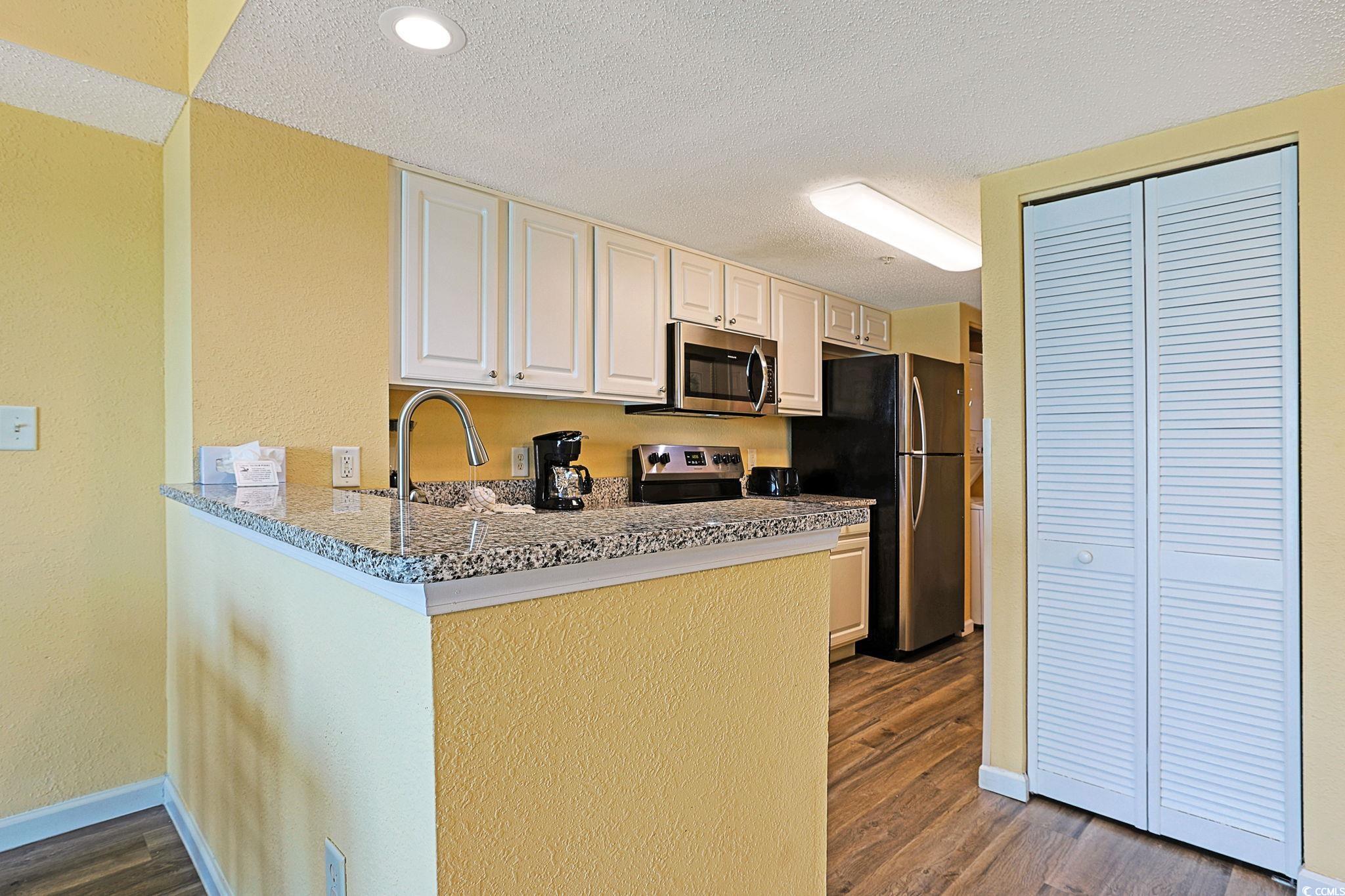 2007 S Ocean Blvd. Property Photo 9