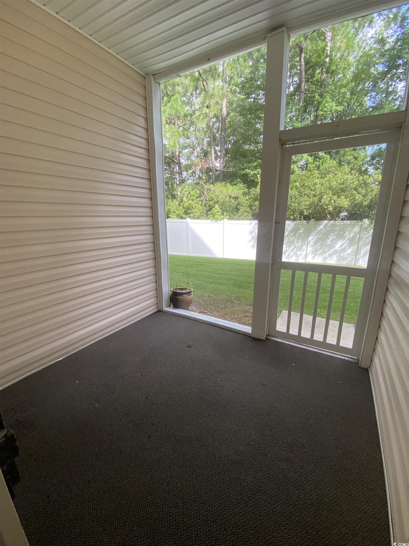 105 Fountain Pointe Ln. Property Photo 12