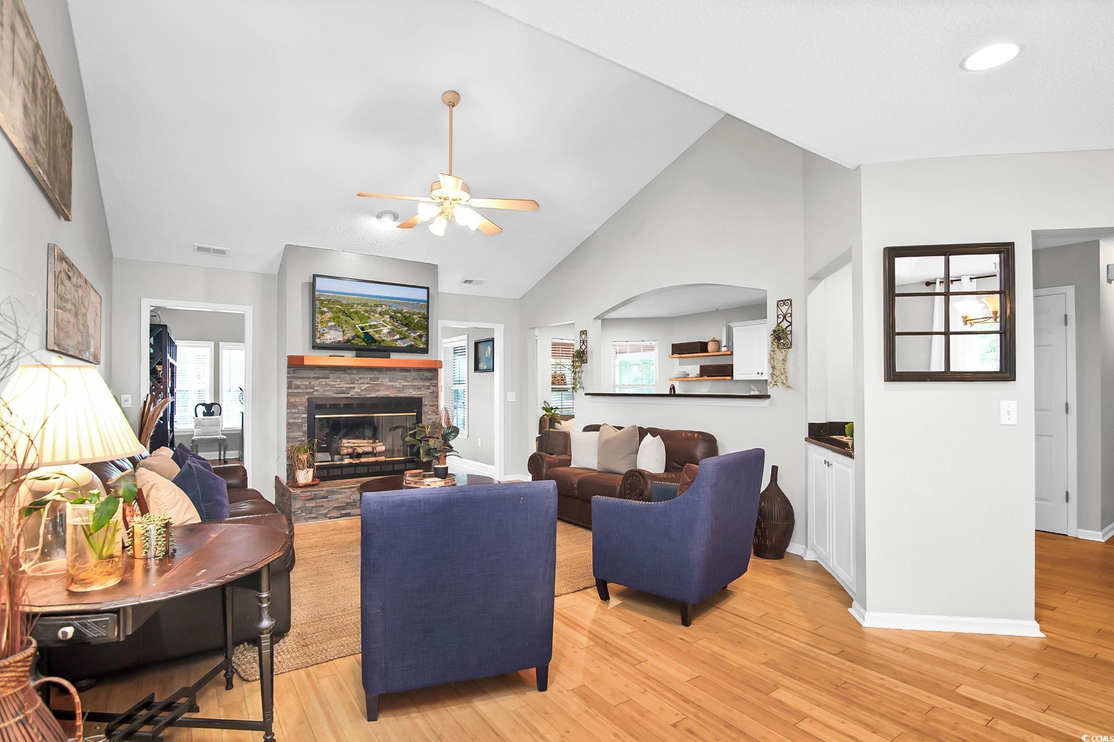 174 Edward Ave. Property Photo 4