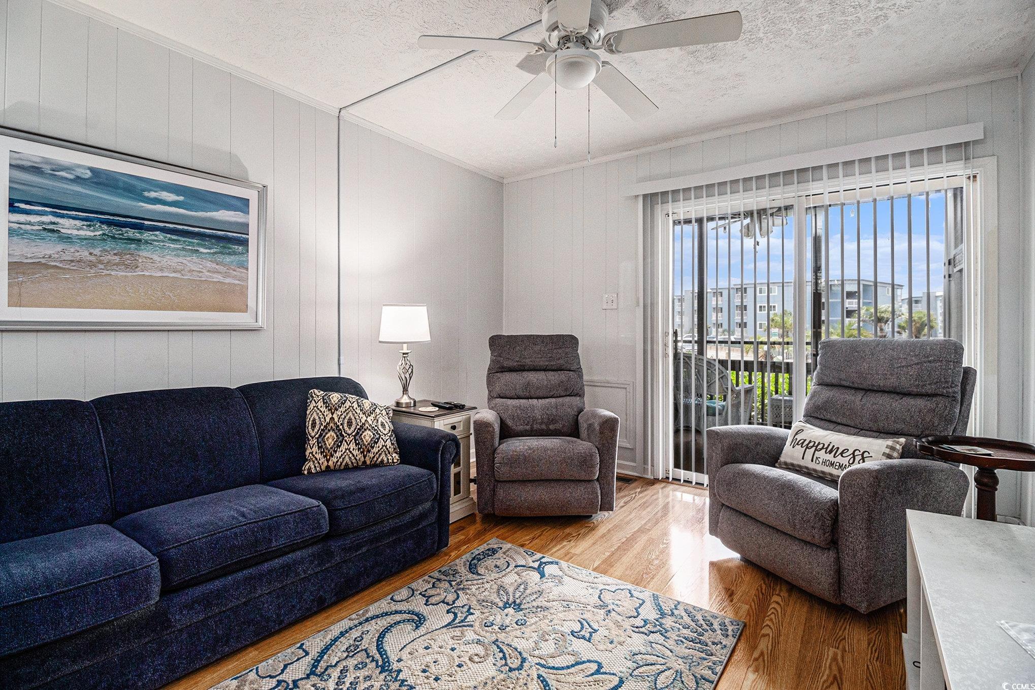 9501 Shore Dr. Property Photo 2