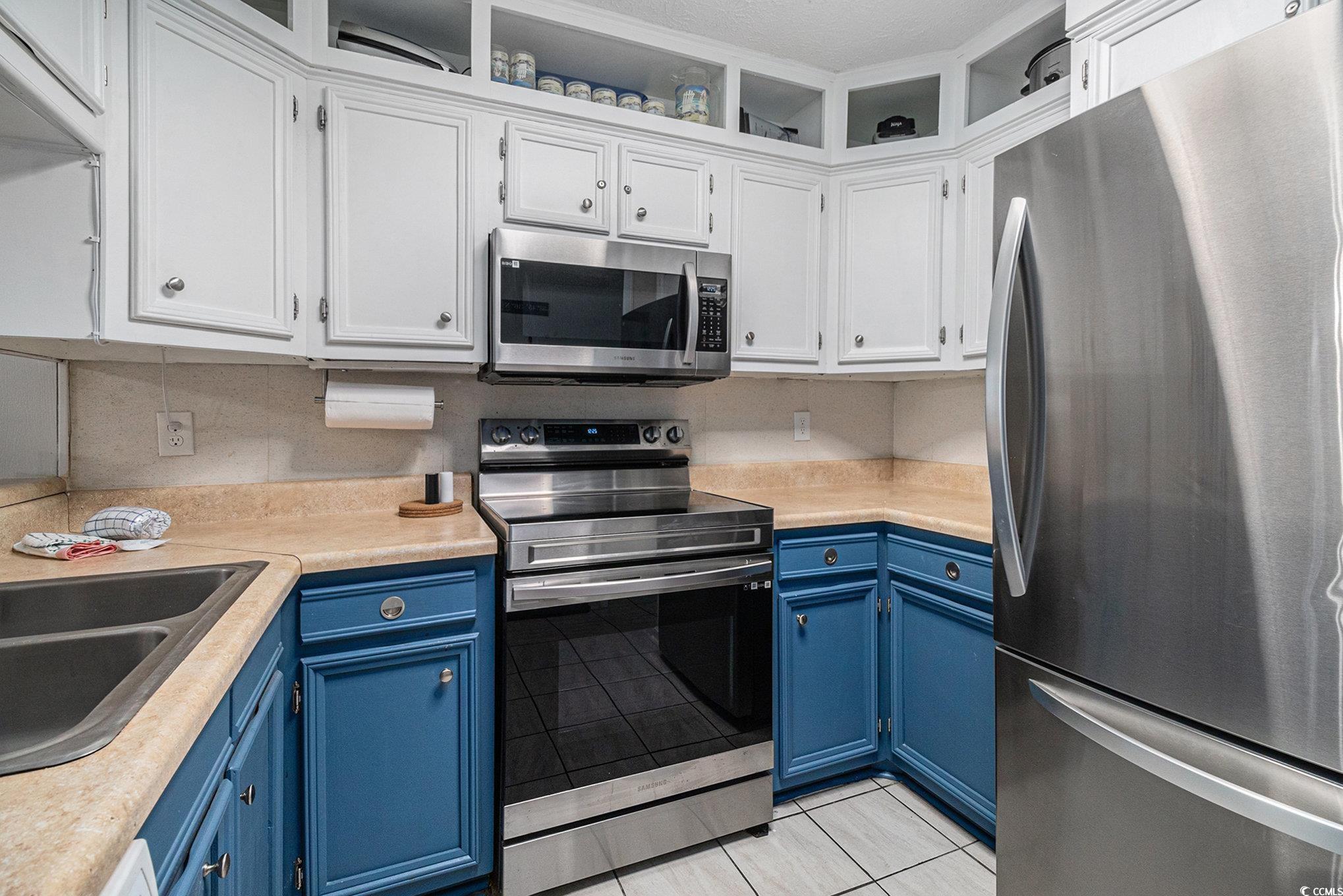 9501 Shore Dr. Property Photo 8