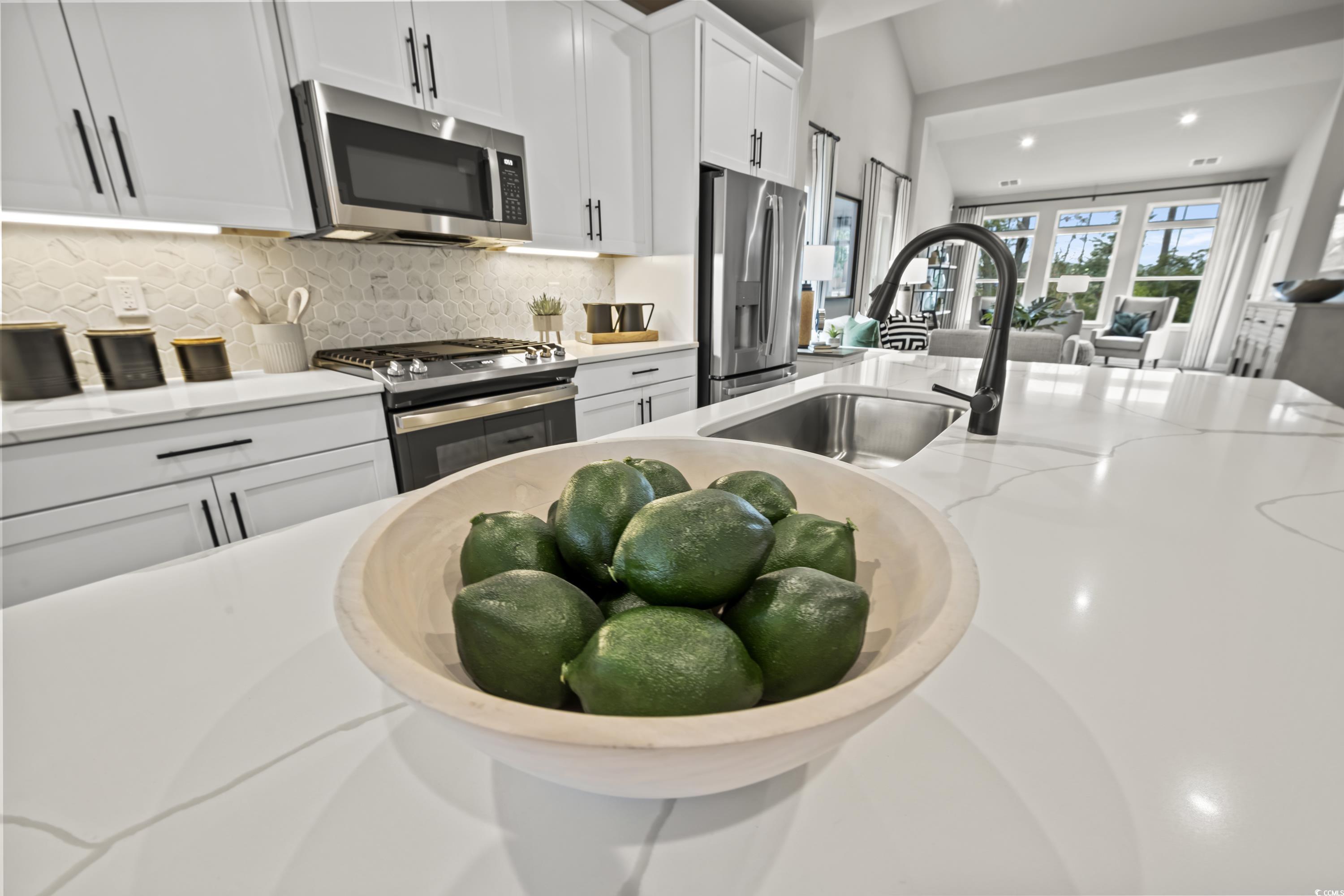 2611 Elowen Ln. Property Photo 7