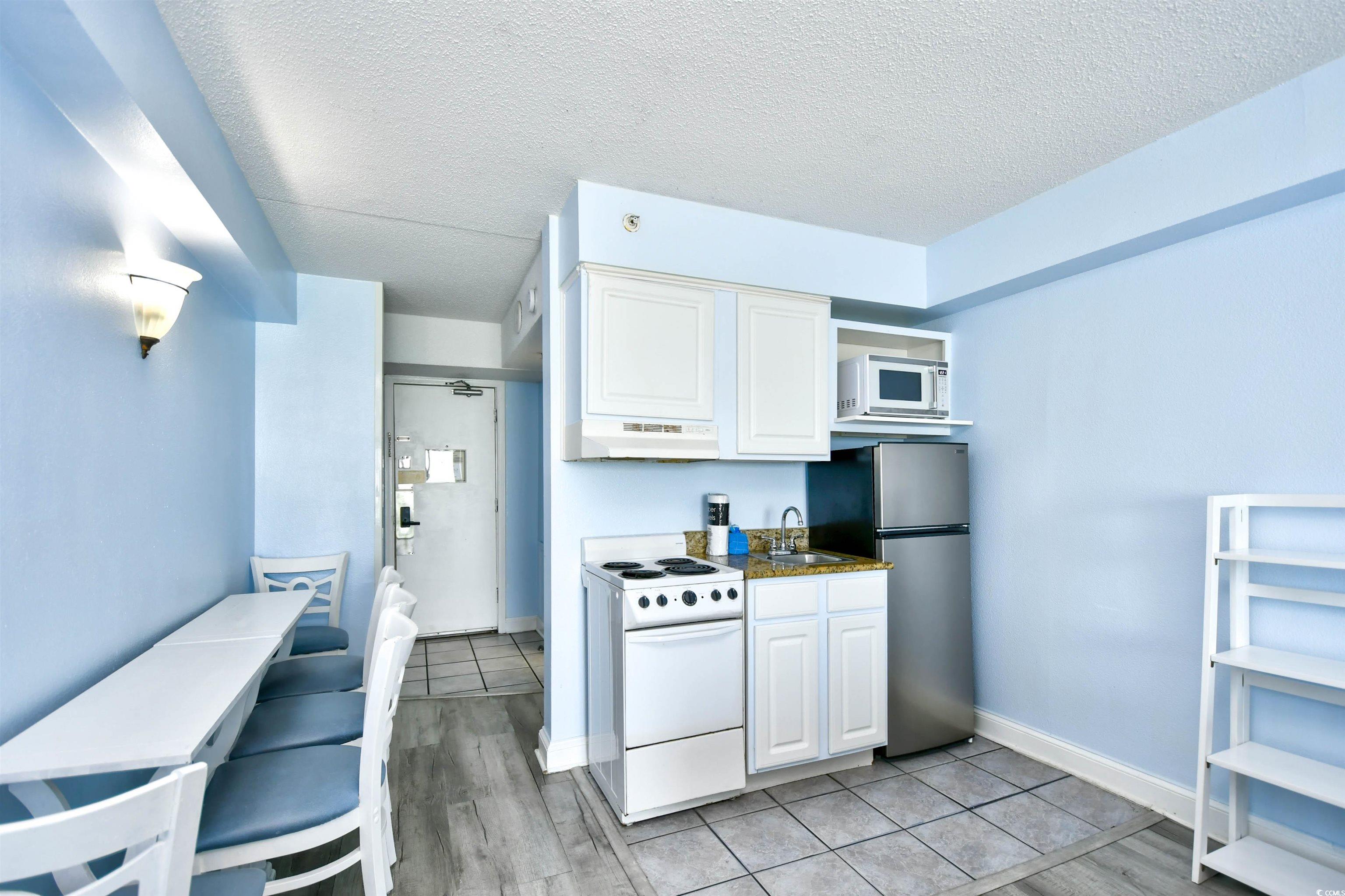 1200 S Ocean Blvd. Property Photo 10