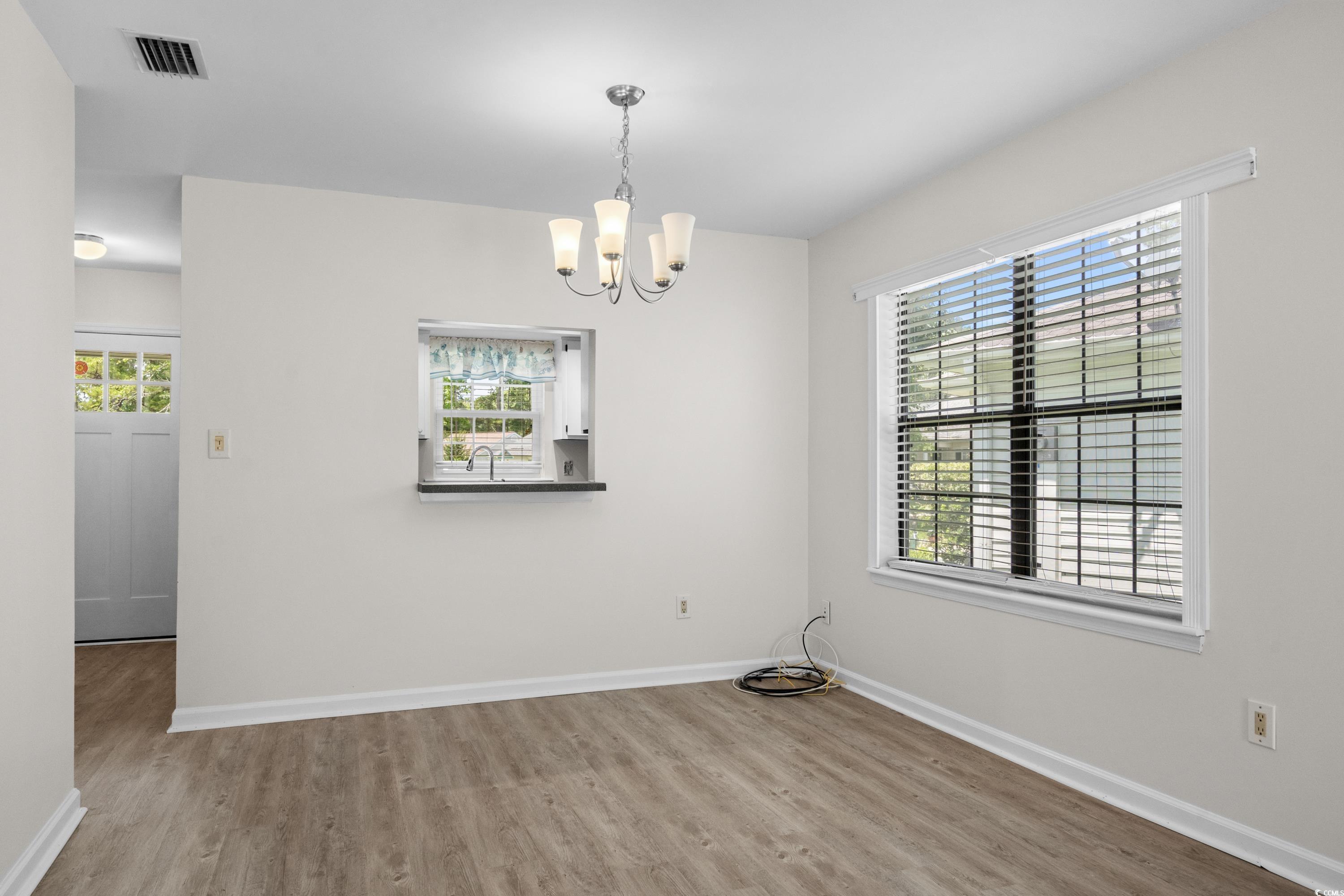6576 Pebble Beach Crescent Property Photo 6