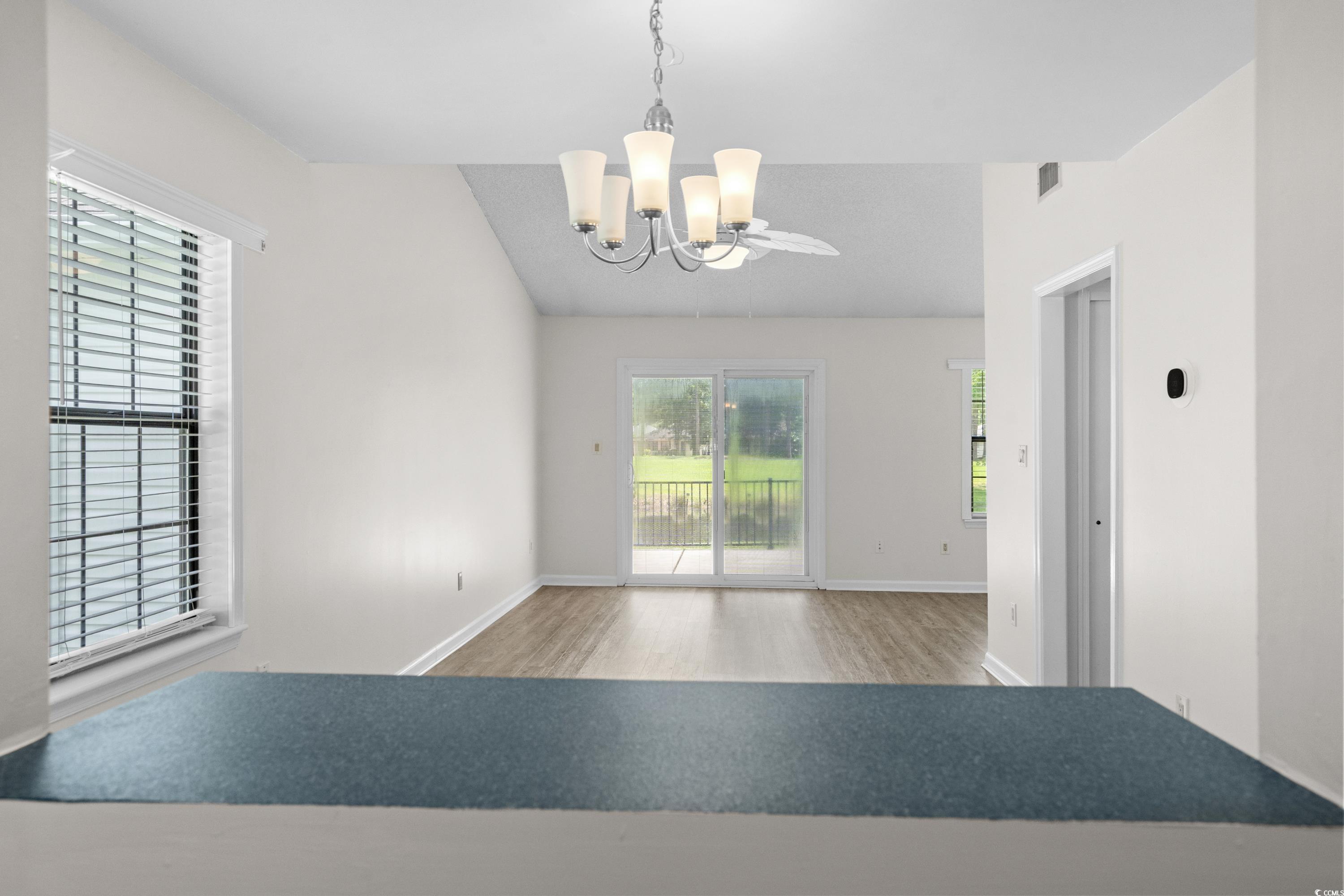 6576 Pebble Beach Crescent Property Photo 20