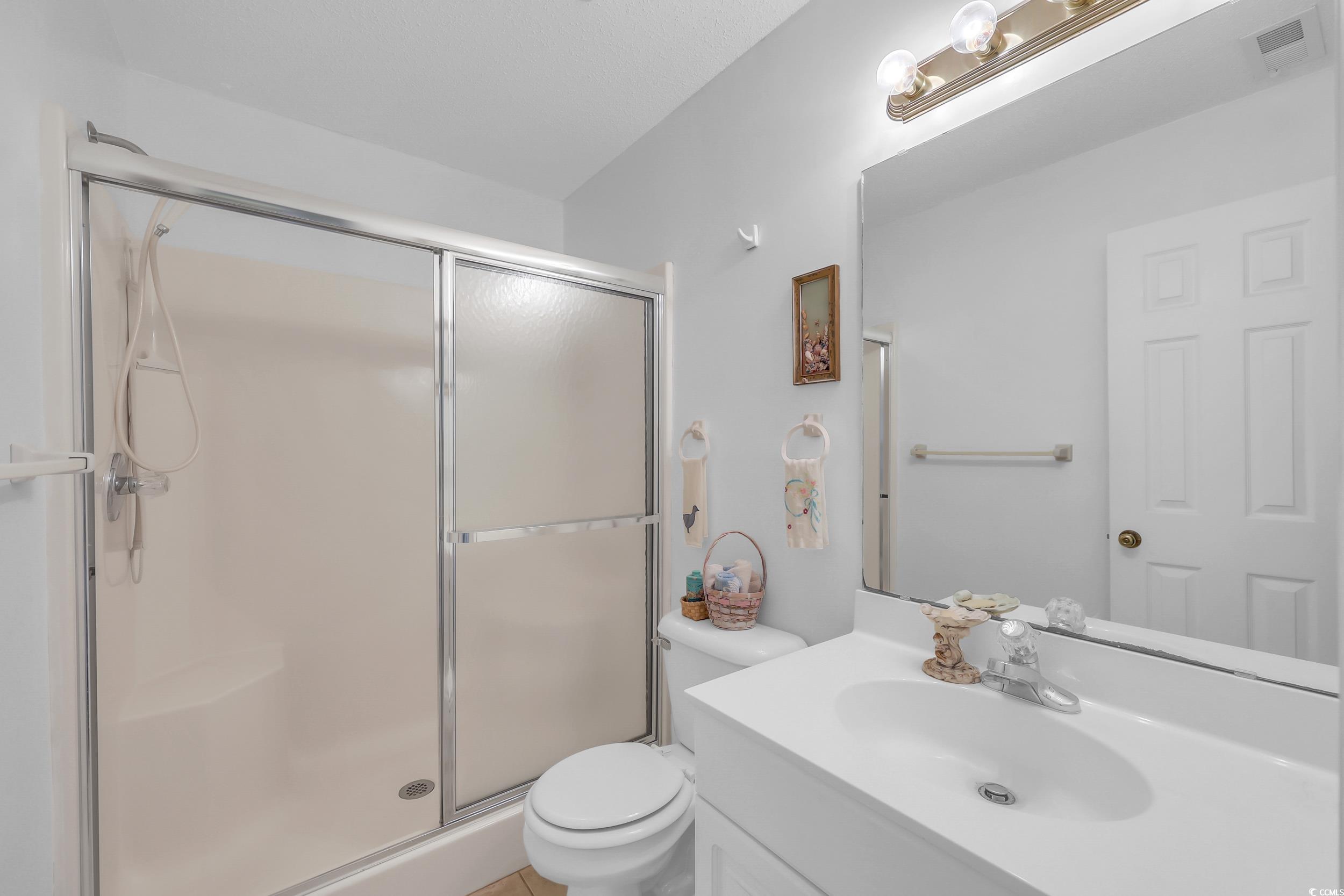 4650 Greenbriar Dr. Property Photo 12