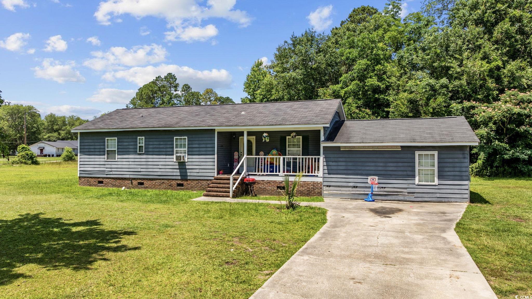 903 N Park St. Ext. Property Photo 1