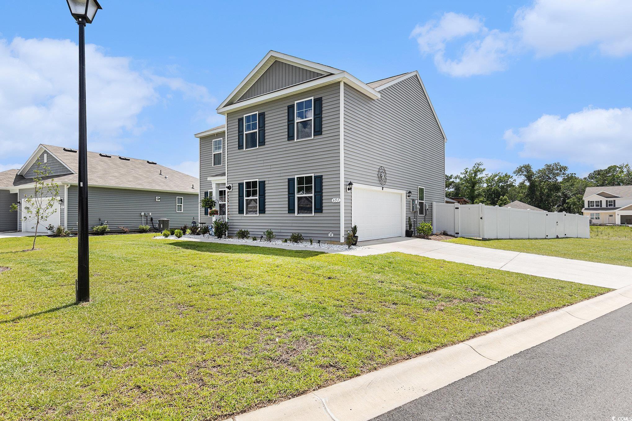 651 Choctaw Dr. Property Photo 3