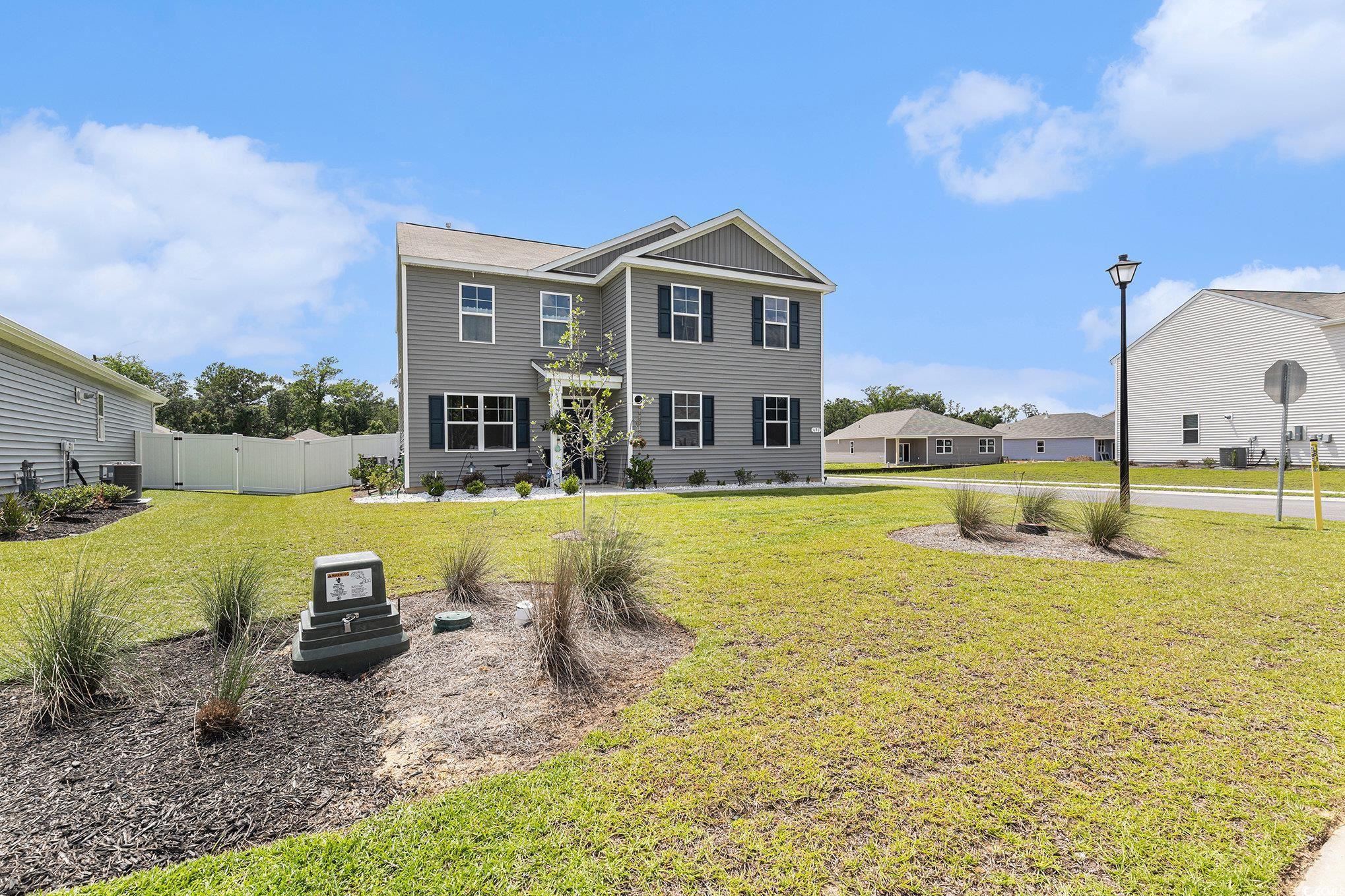 651 Choctaw Dr. Property Photo 4