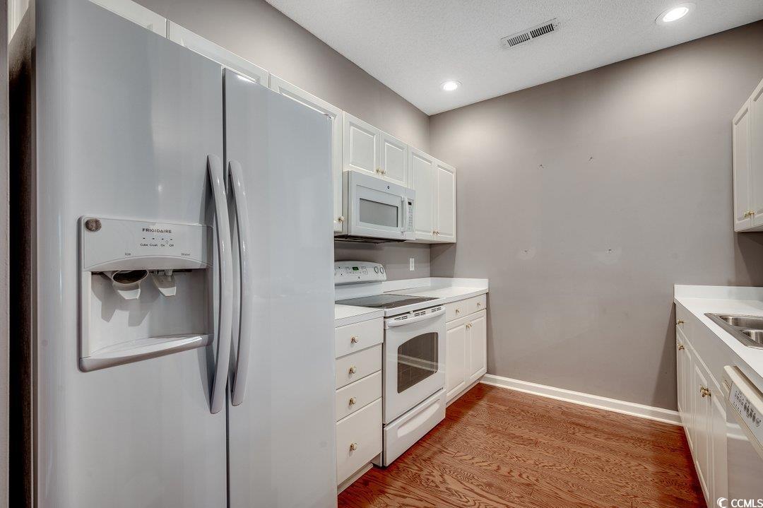 456 Colonial Trace Dr. Property Photo 12