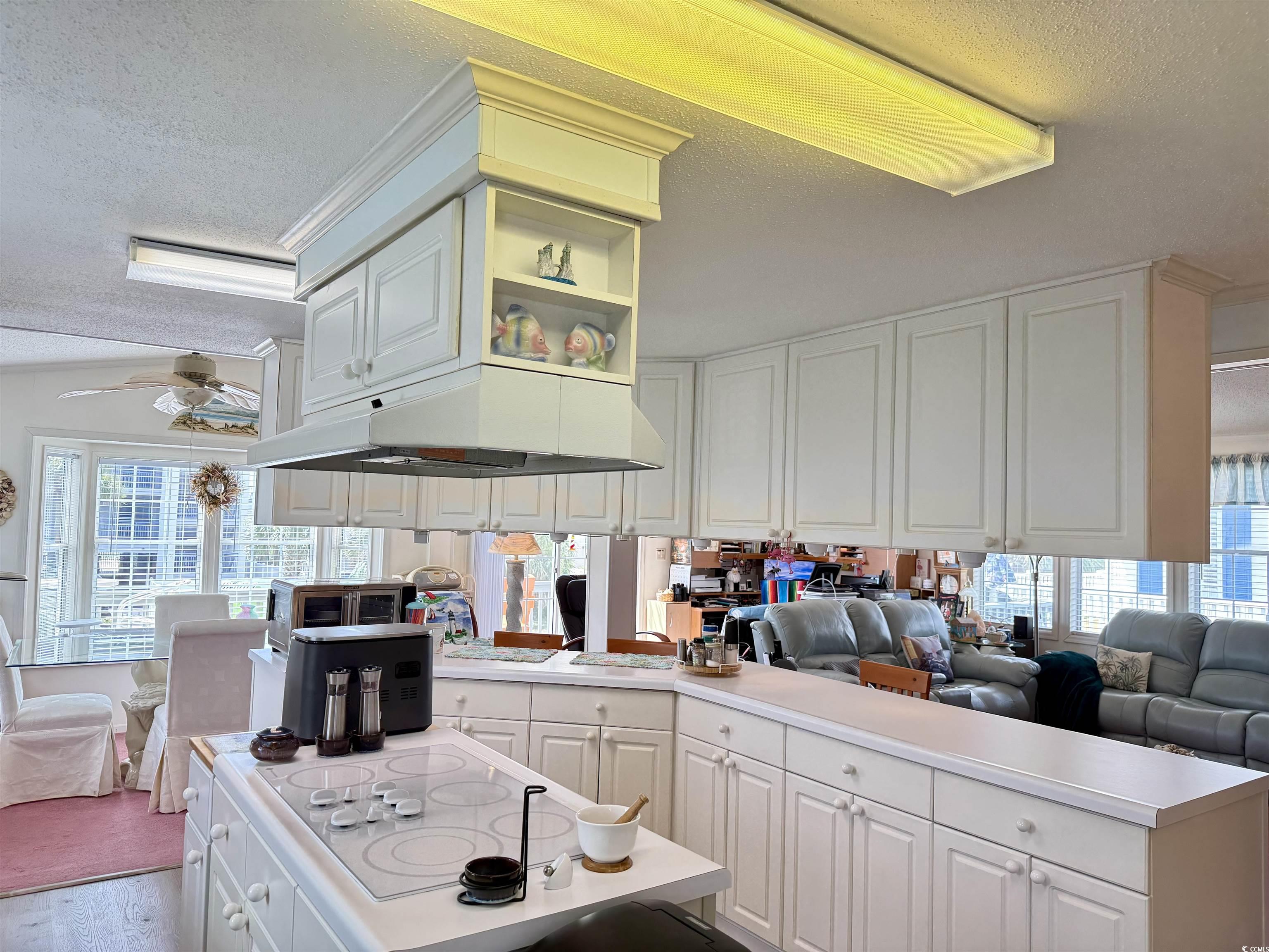 1506 Mason Circle Property Photo 2