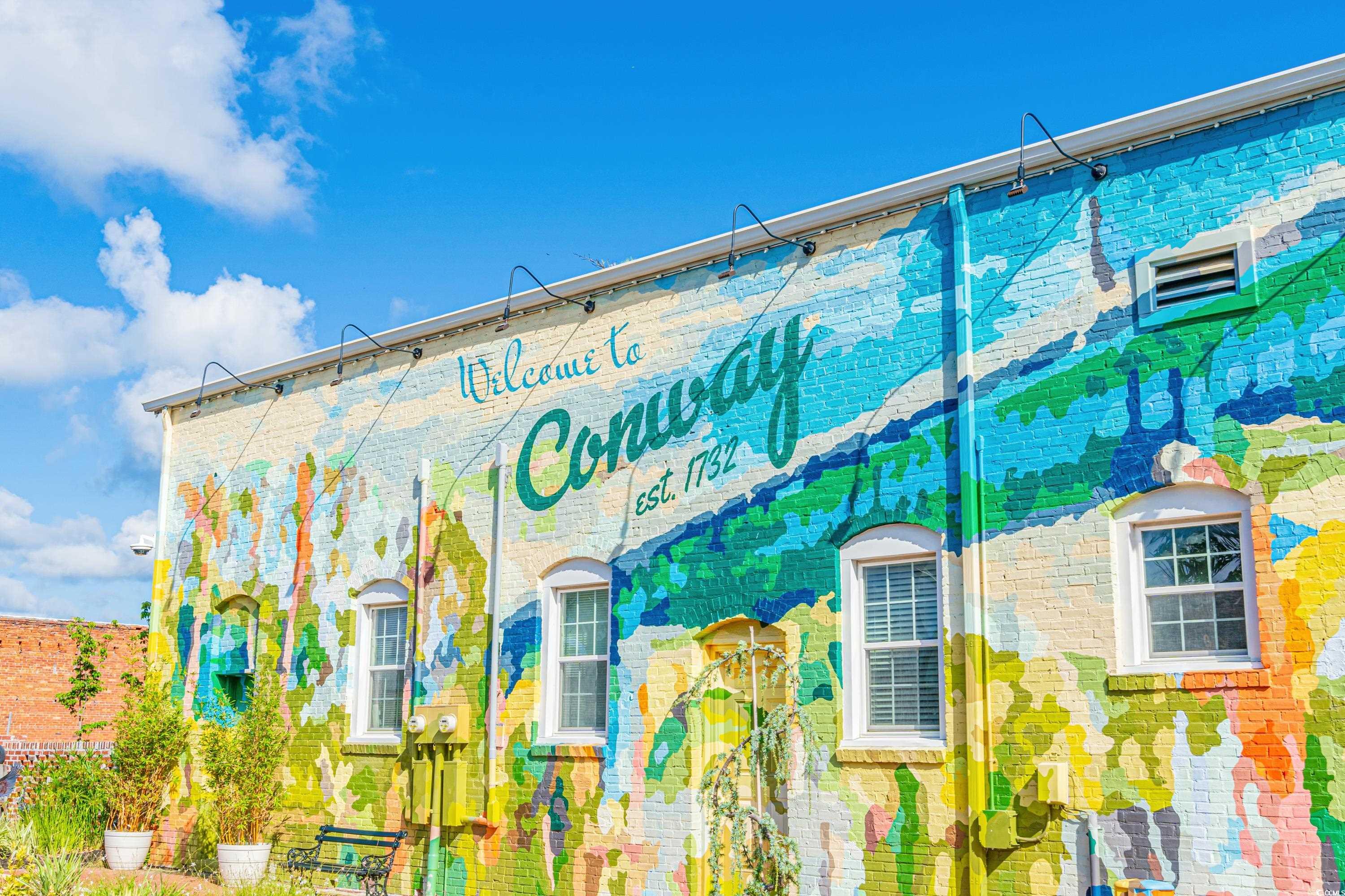 709 Highway 90 Property Photo 35