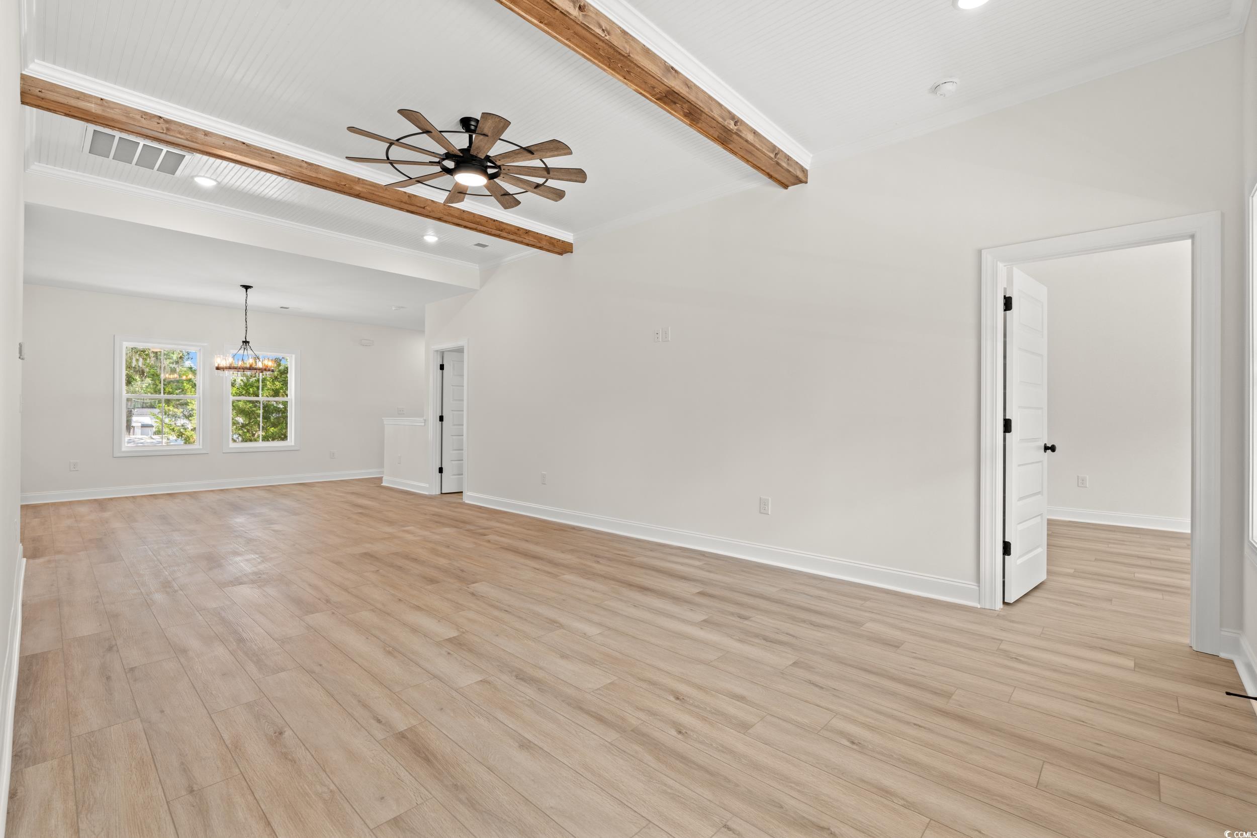 2426 Park St. Property Photo 8