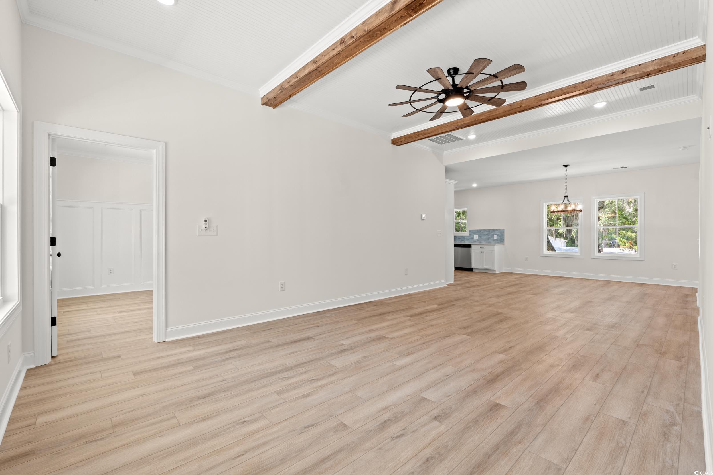 2426 Park St. Property Photo 9