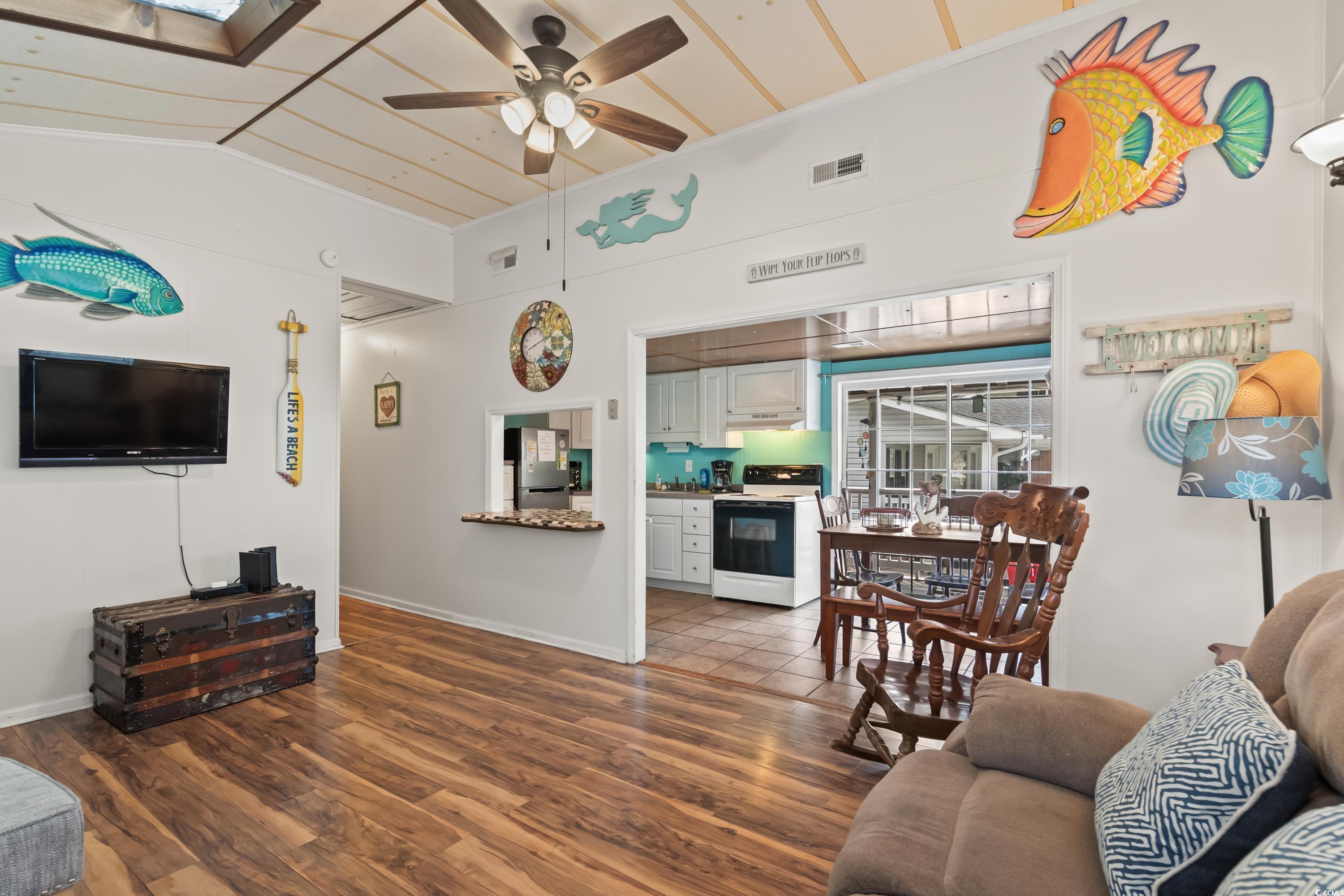 6001- 1286 S Kings Highway Property Photo 5